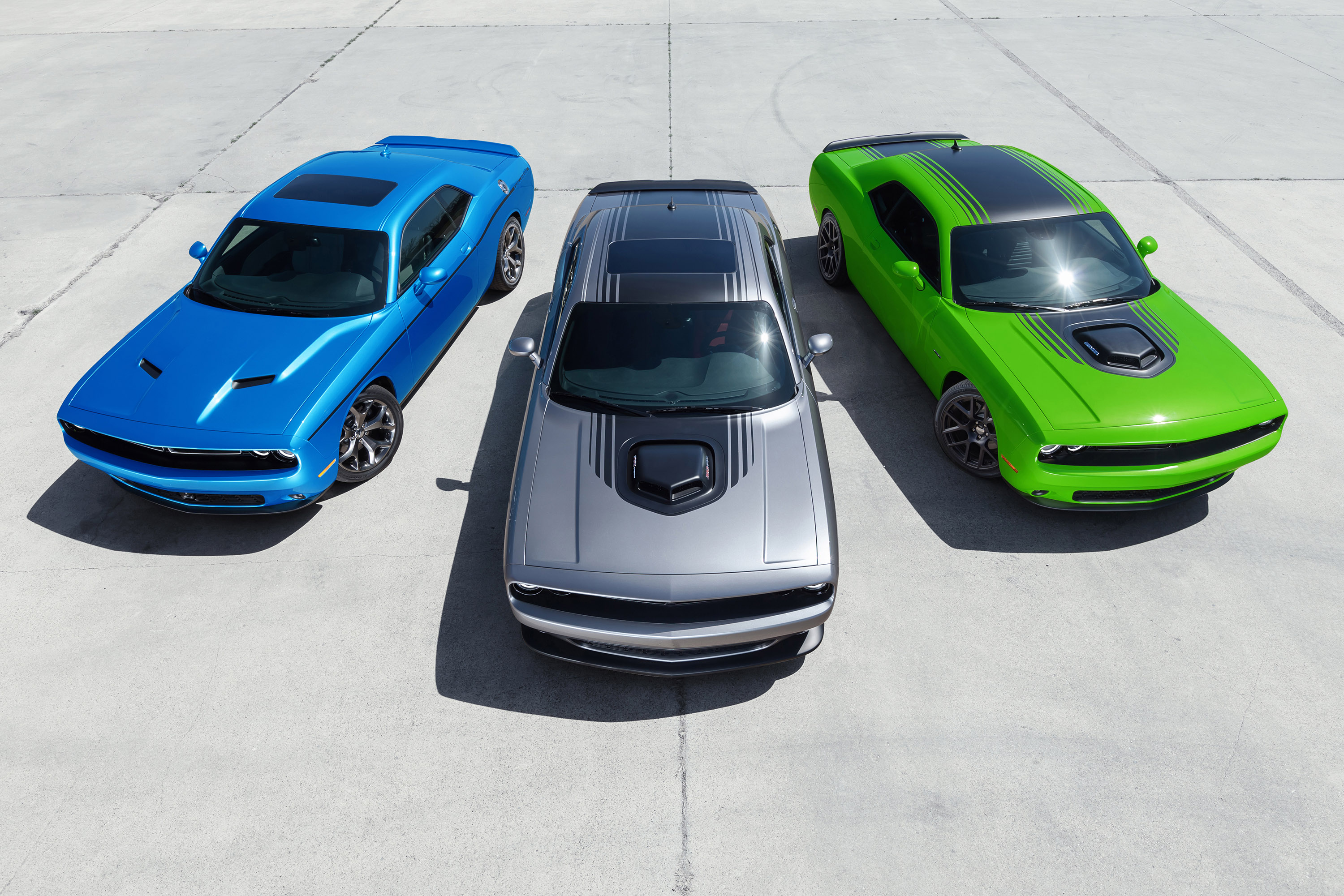Dodge Challenger photo #17