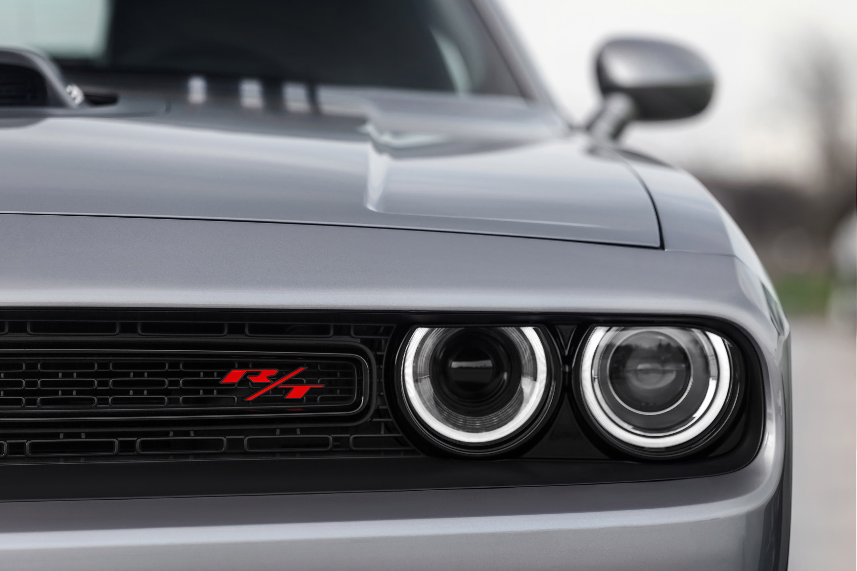 Dodge Challenger photo #34