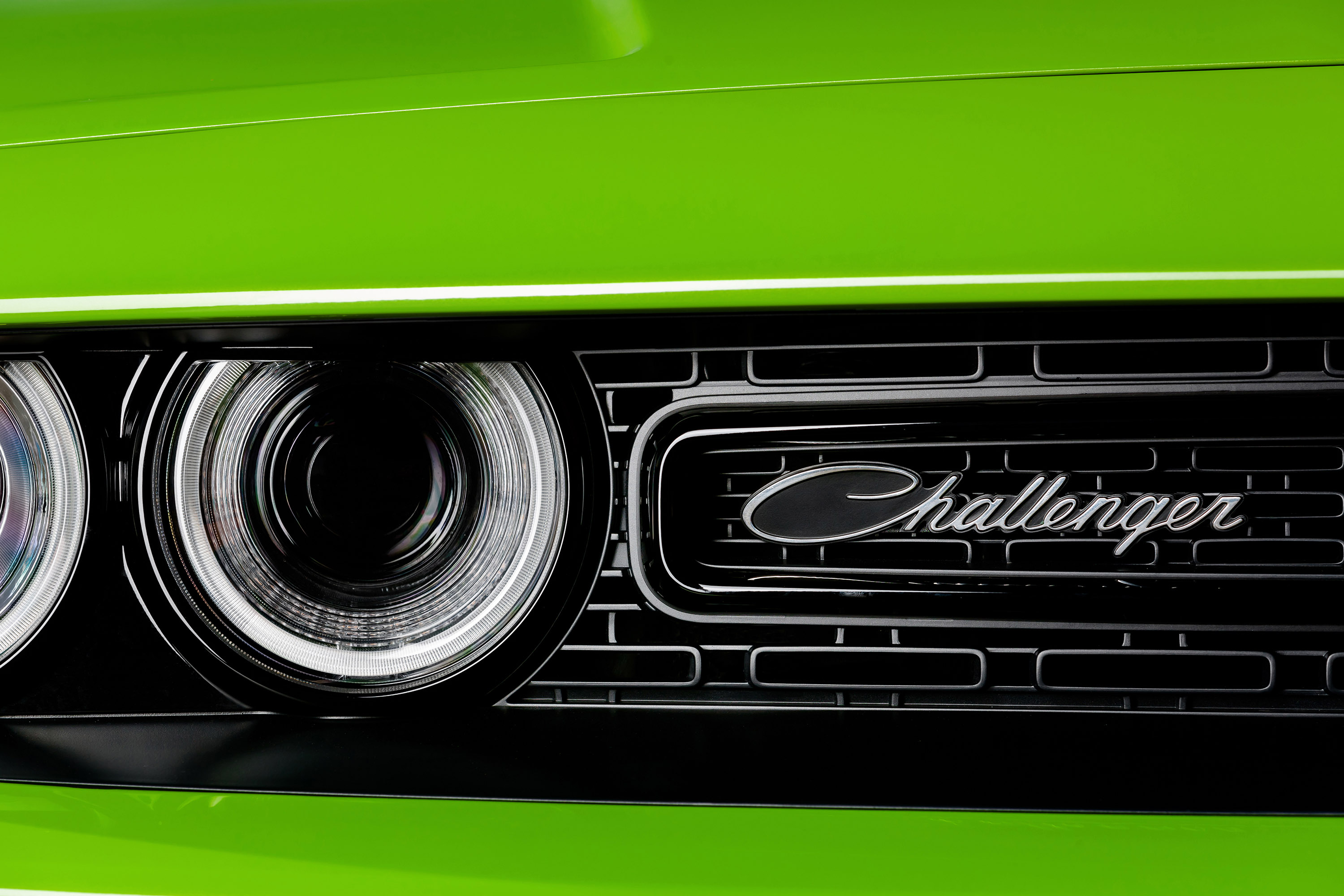 Dodge Challenger photo #48