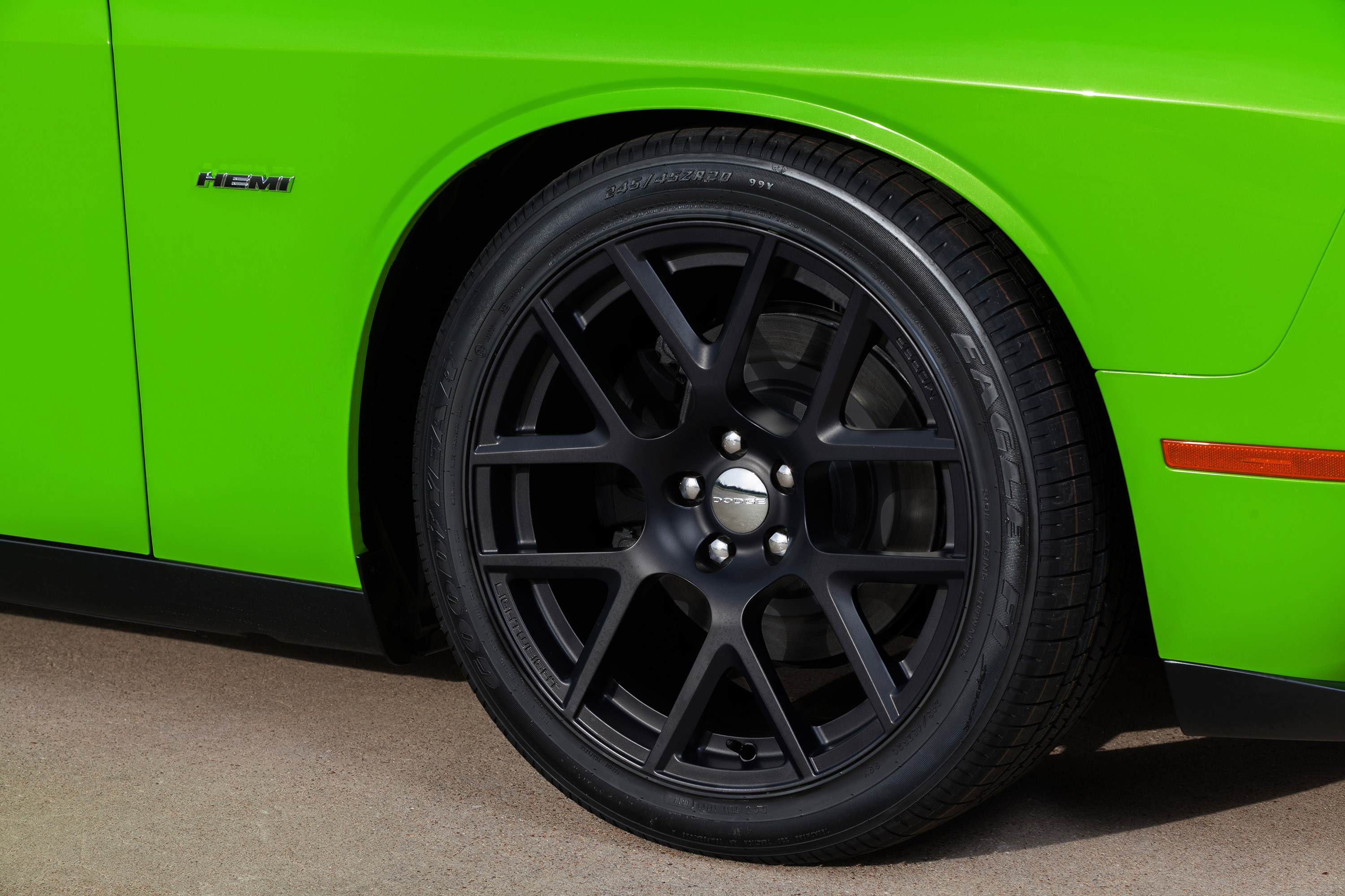 Dodge Challenger photo #54