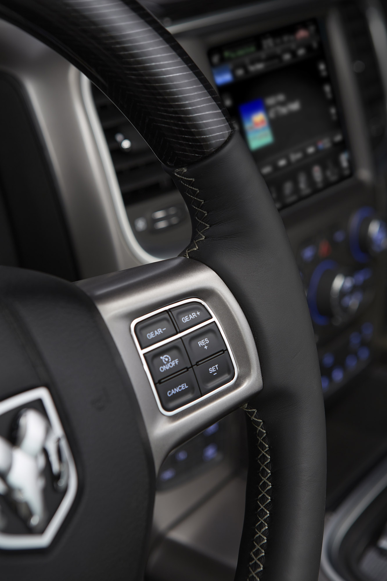 Dodge Ram 1500 Laramie Limited photo #34