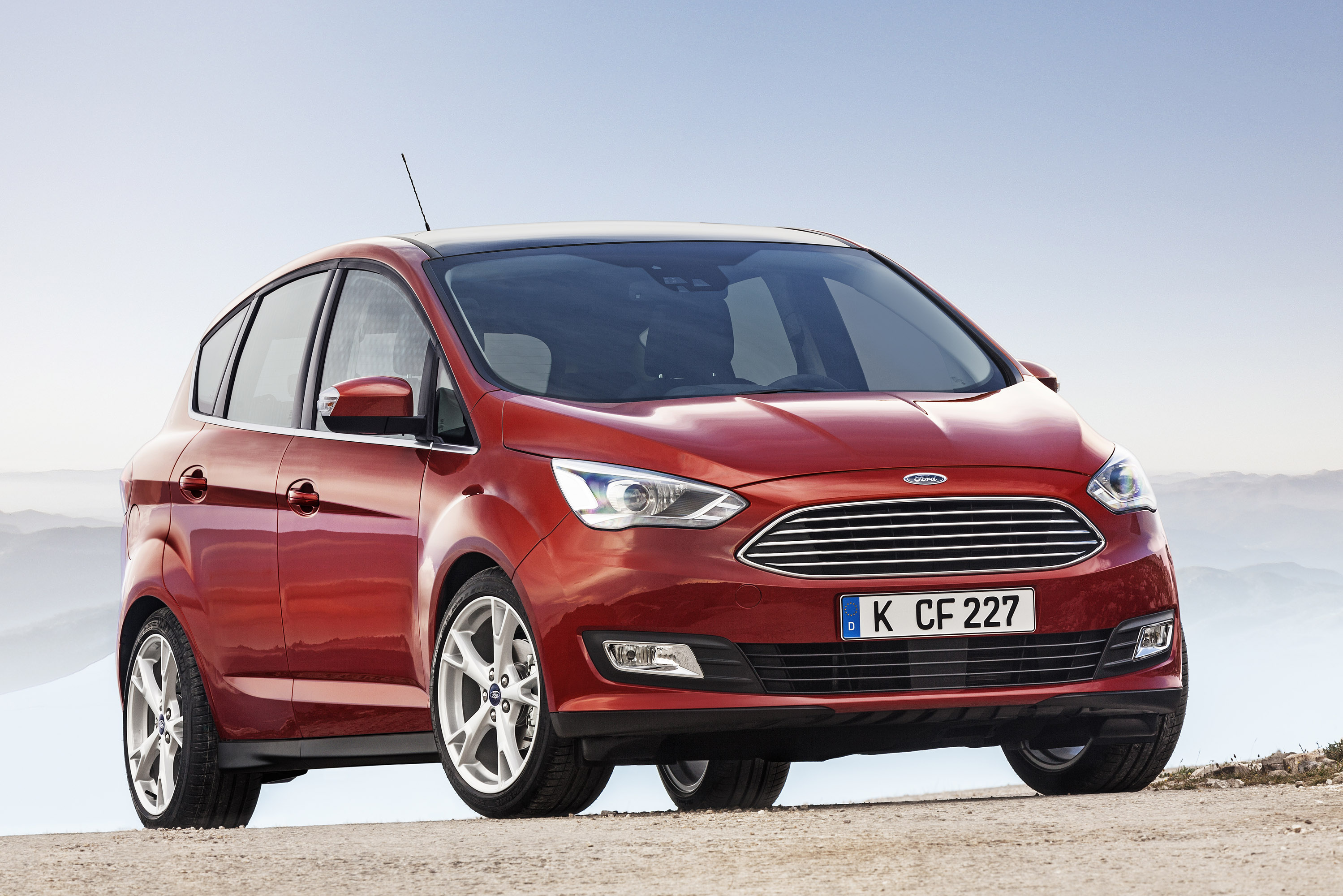 Ford C-MAX photo #9