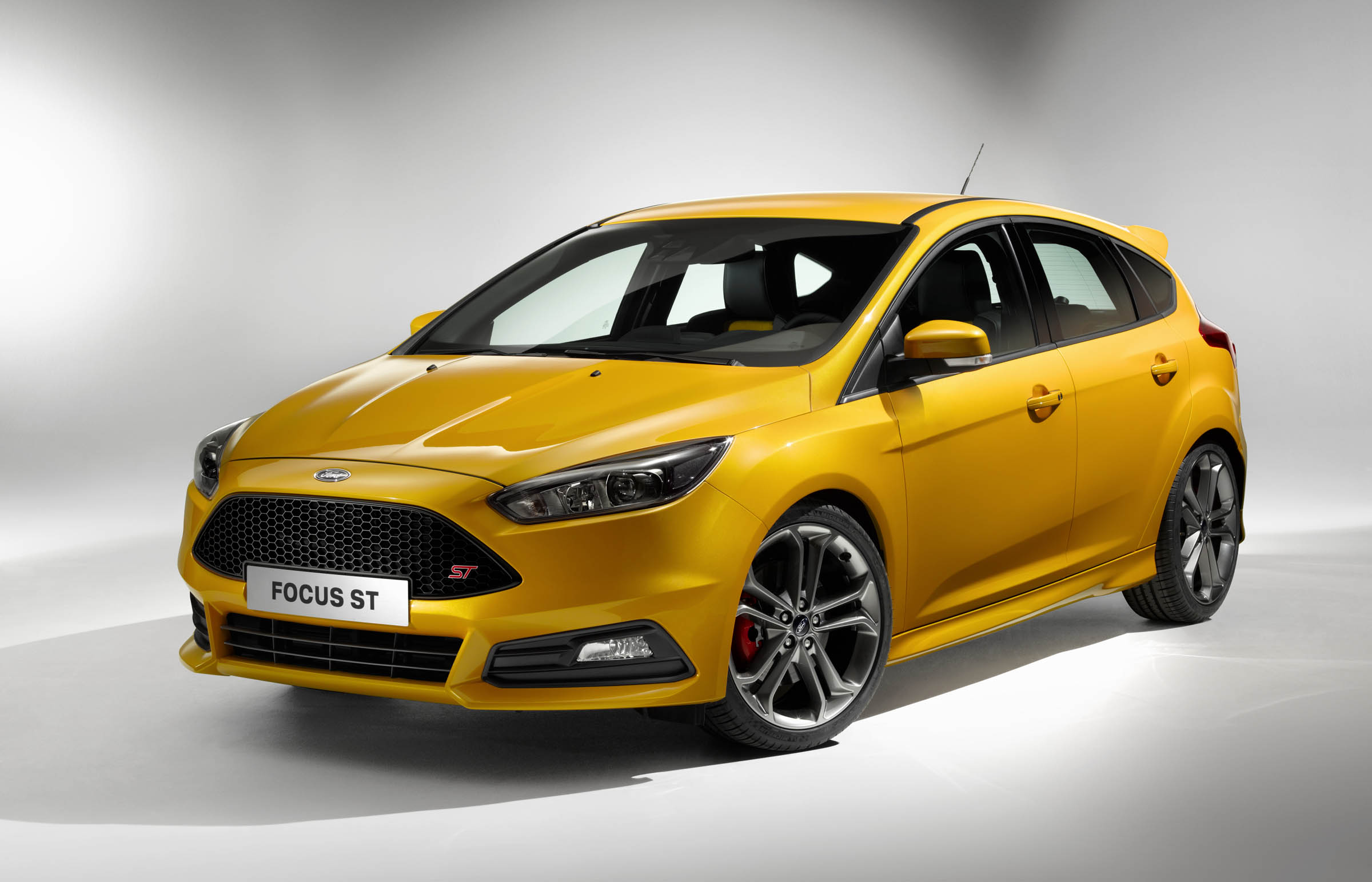 Ford Focus ST photo #2