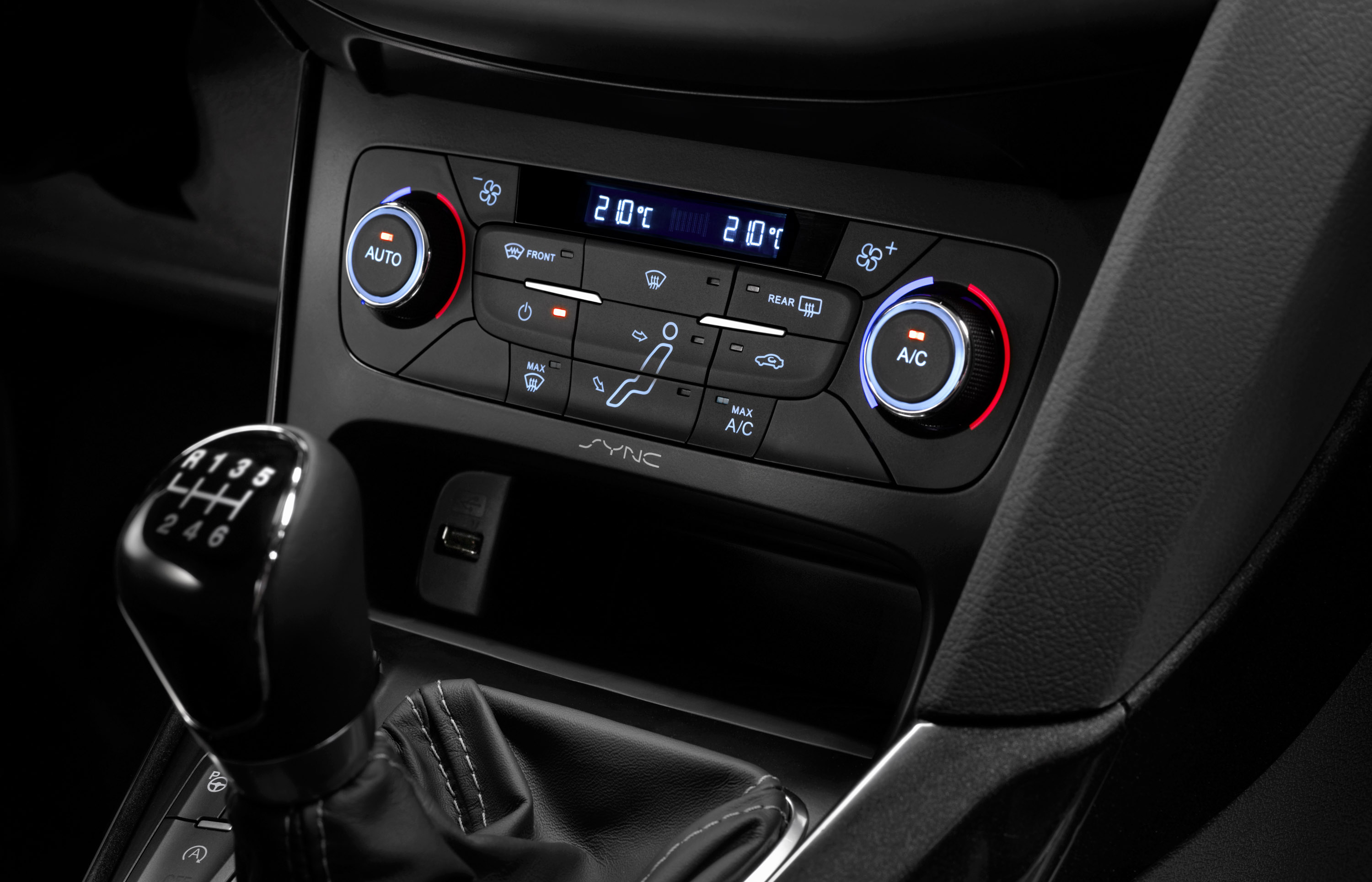 Ford Focus photo #39