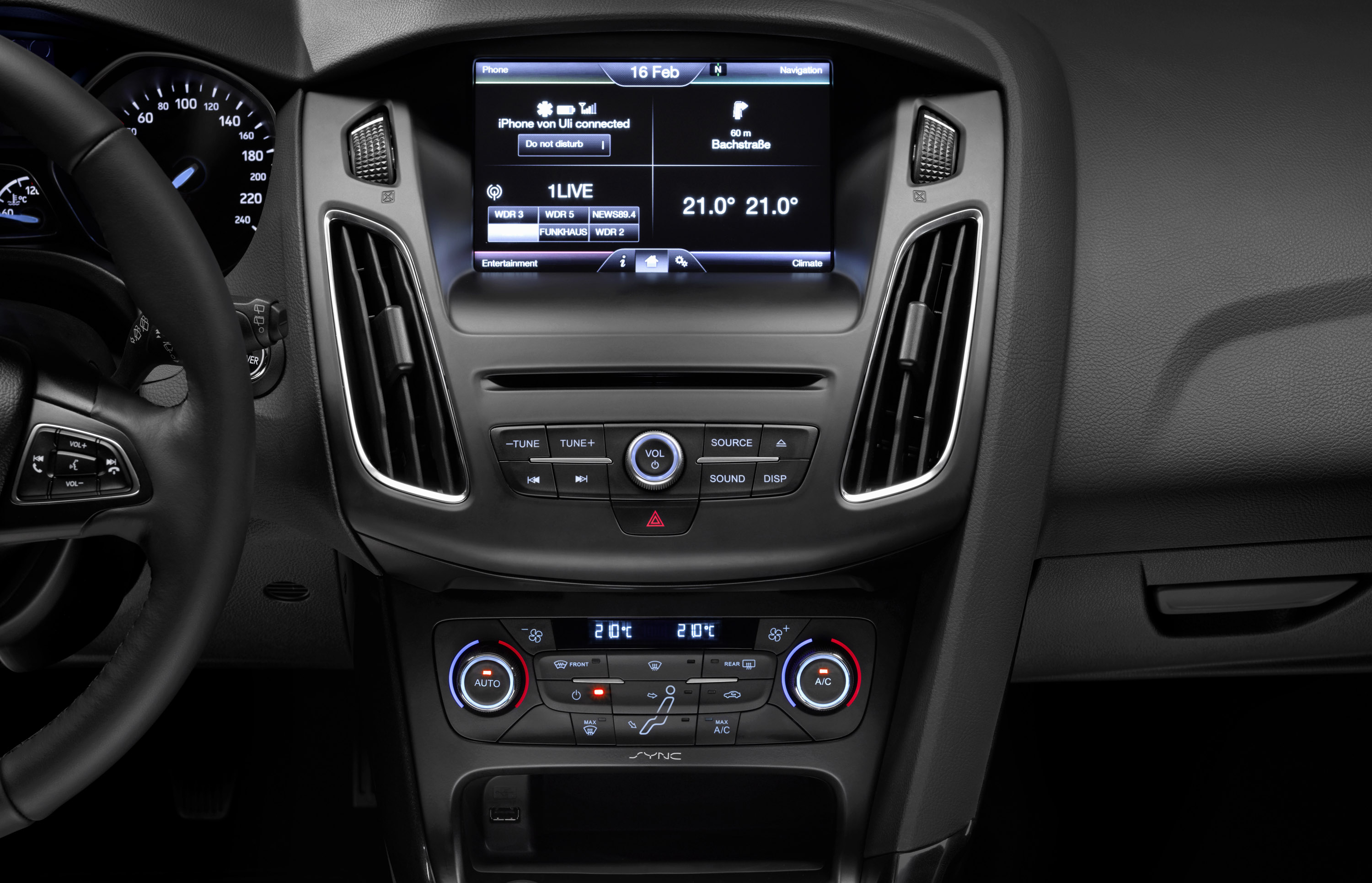 Ford Focus photo #40