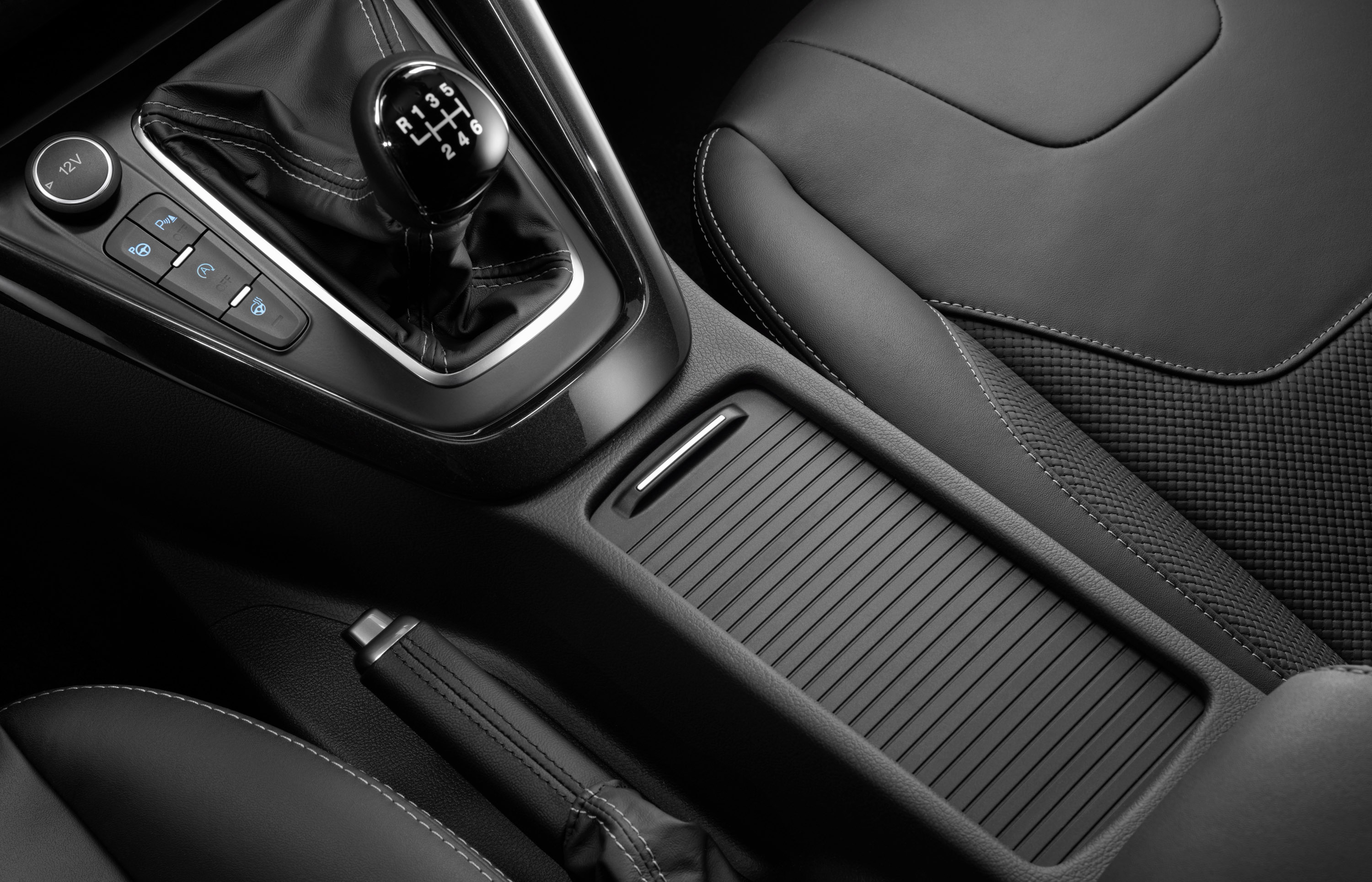 Ford Focus photo #41