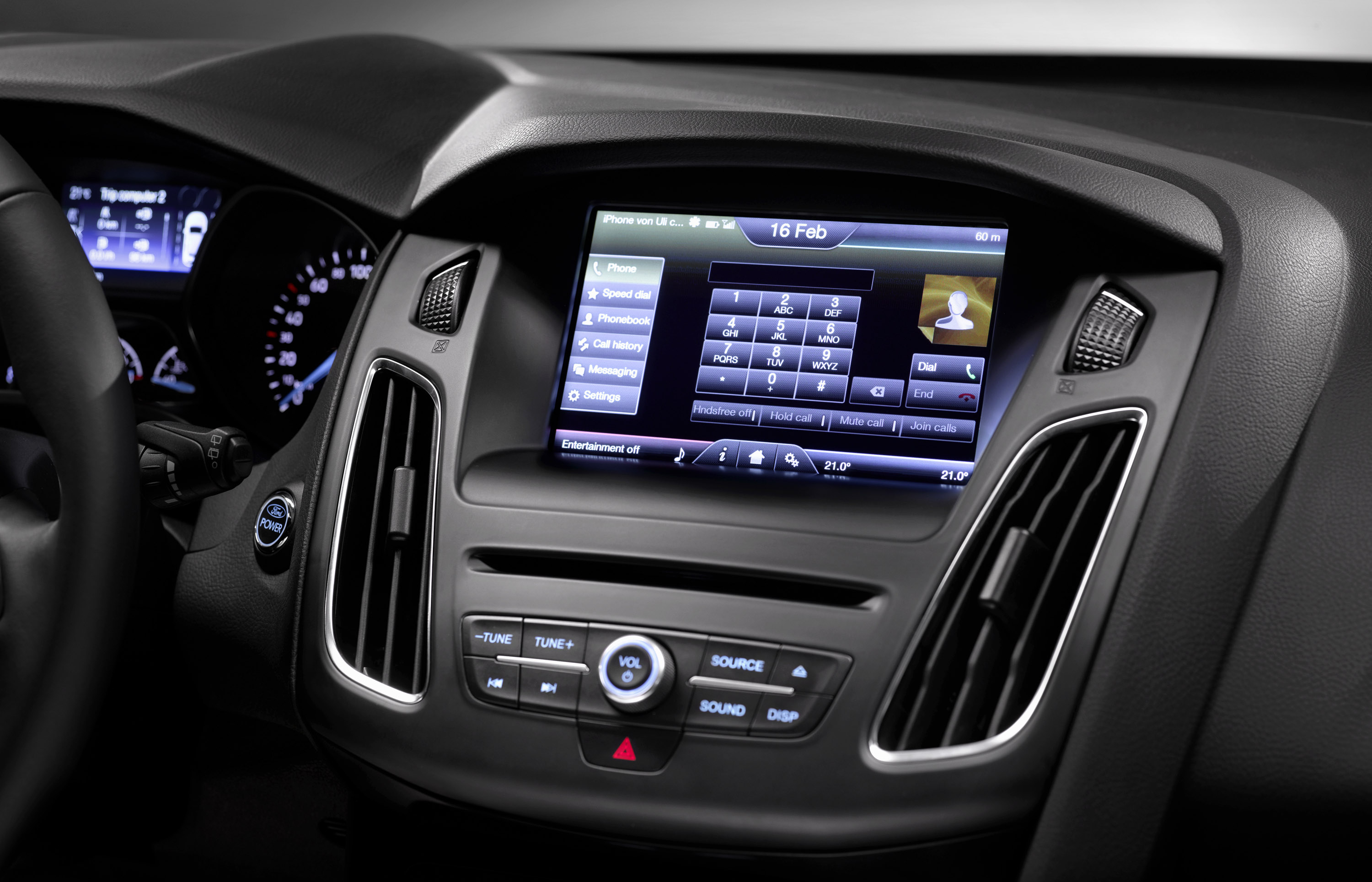 Ford Focus photo #50