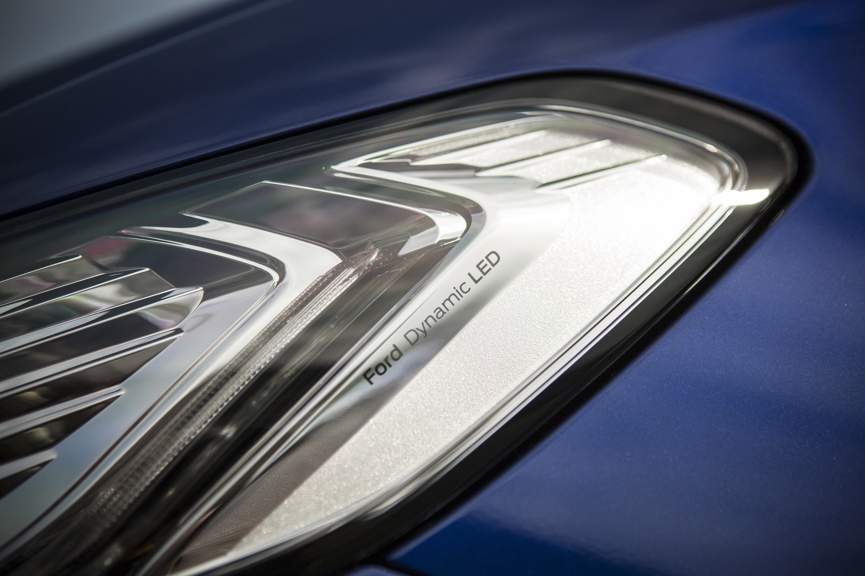 Ford Mondeo Wagon photo #26