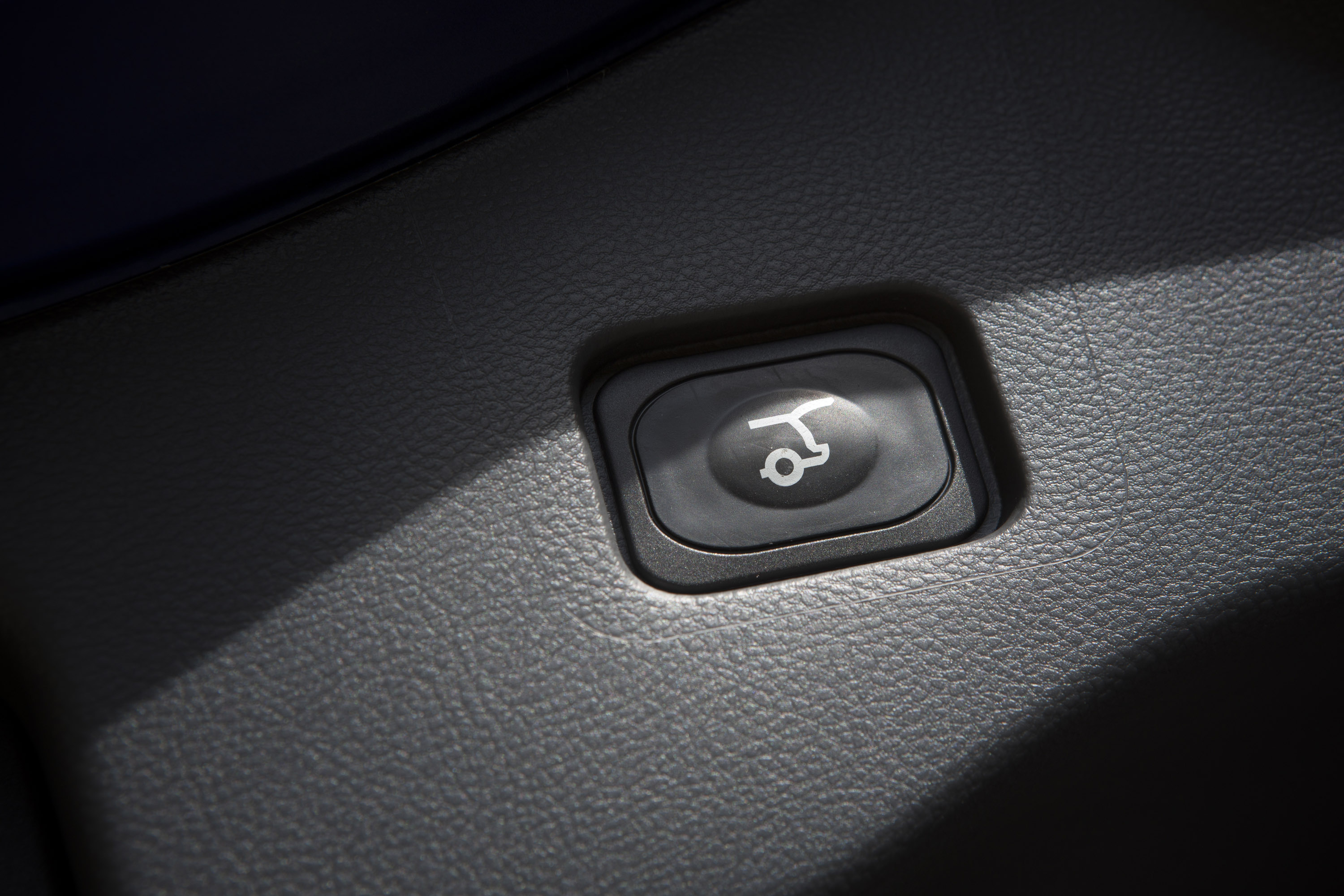 Ford Mondeo Wagon photo #31