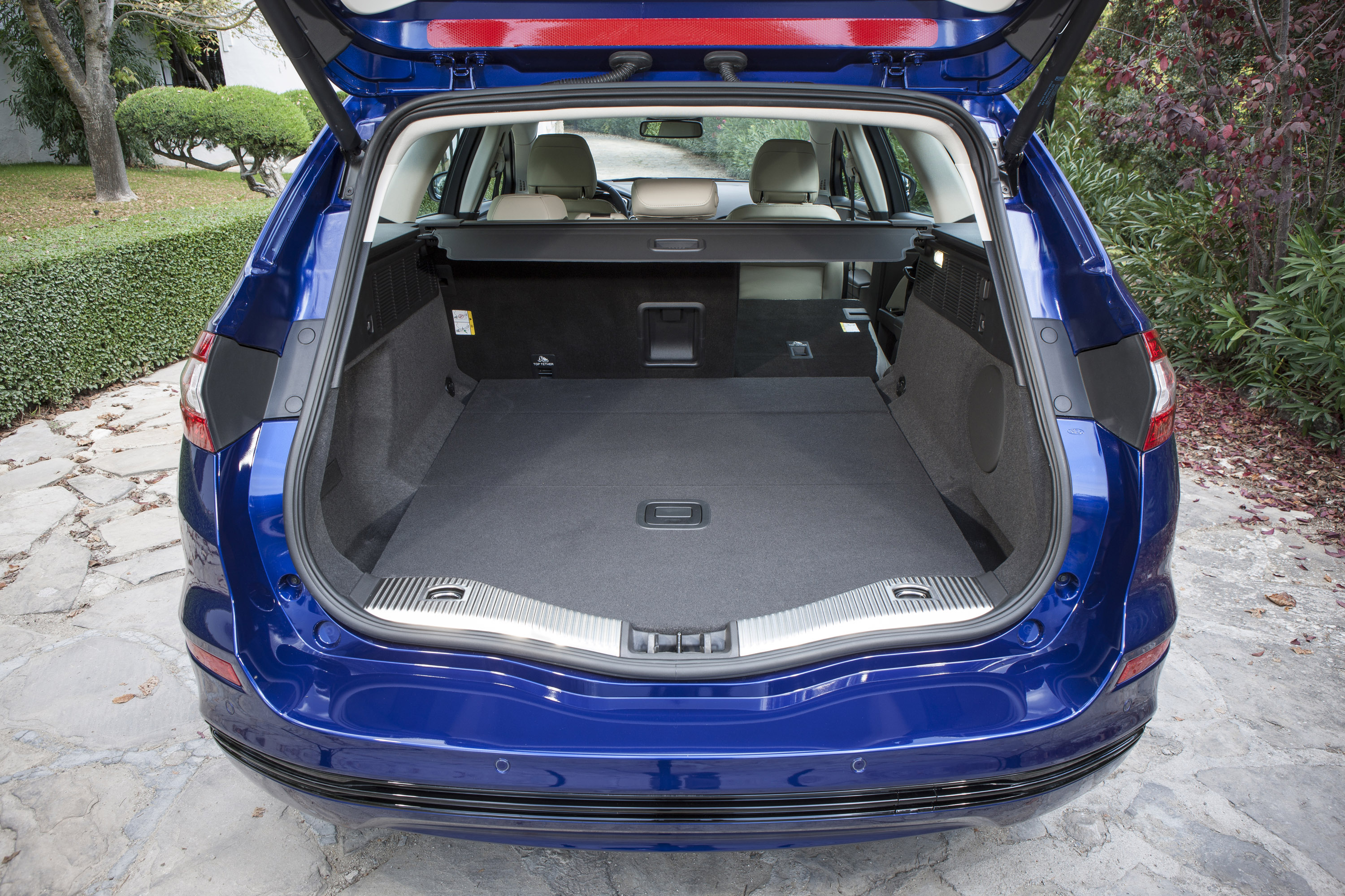 Ford Mondeo Wagon photo #34