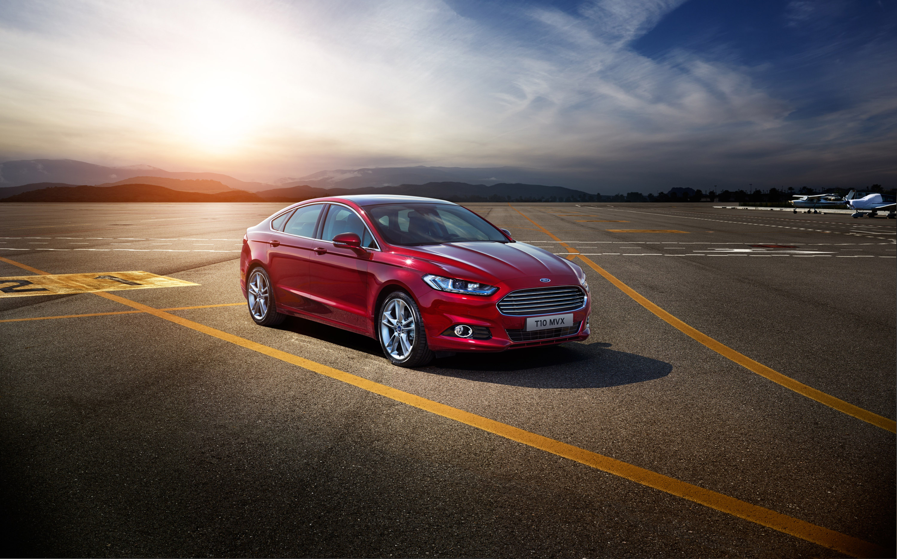 Ford Mondeo photo #1
