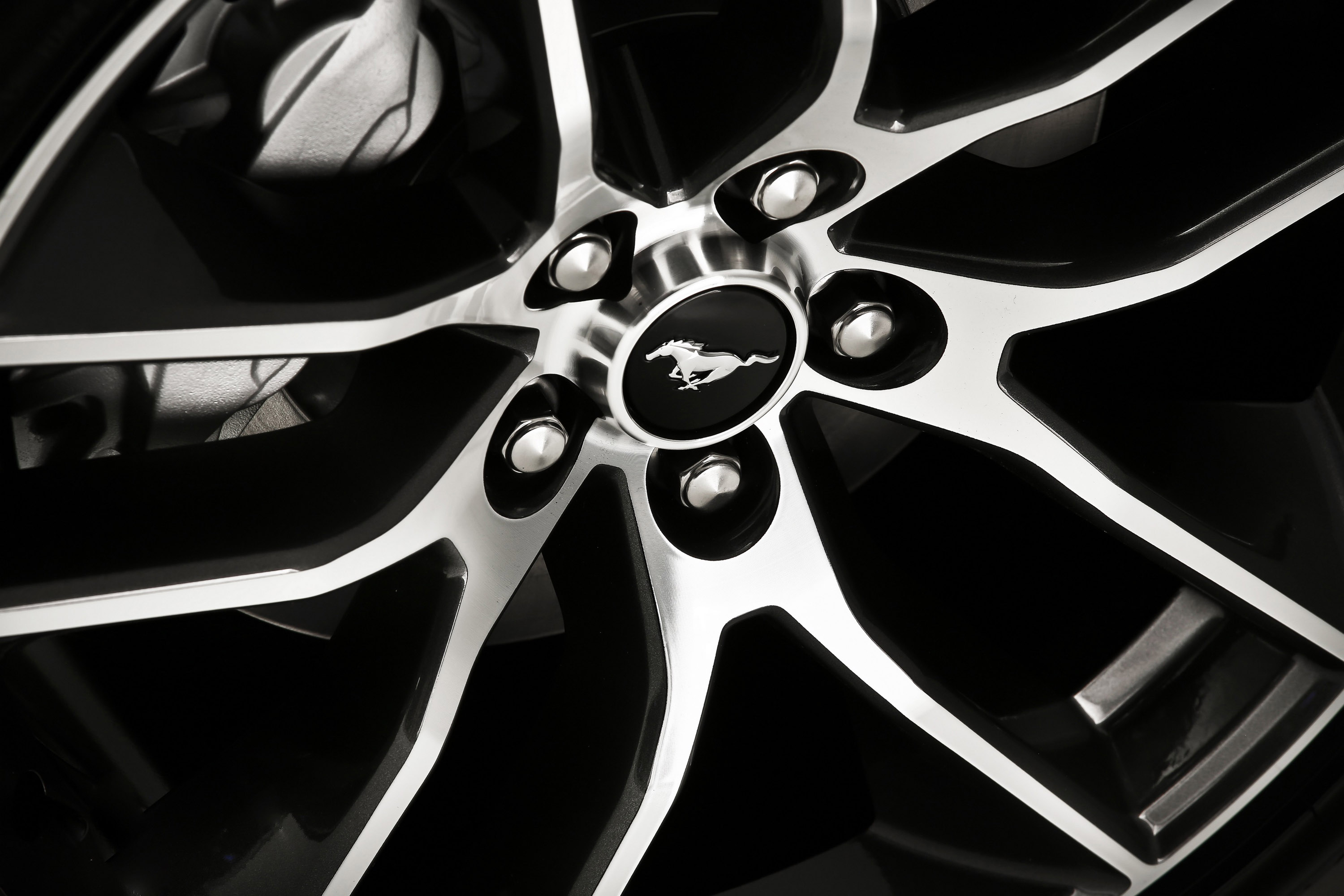 Ford Mustang EU-Version photo #58