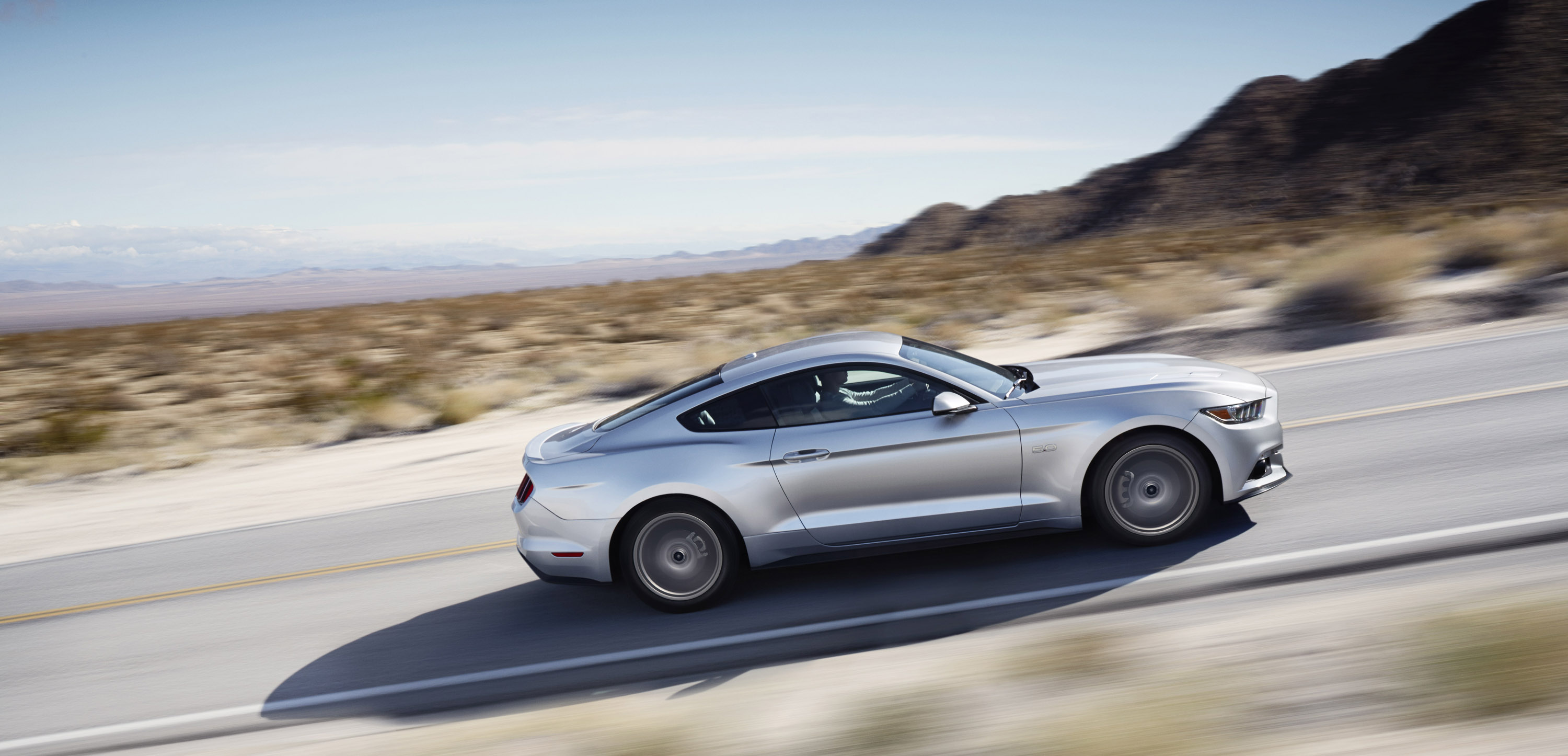 Ford Mustang photo #20