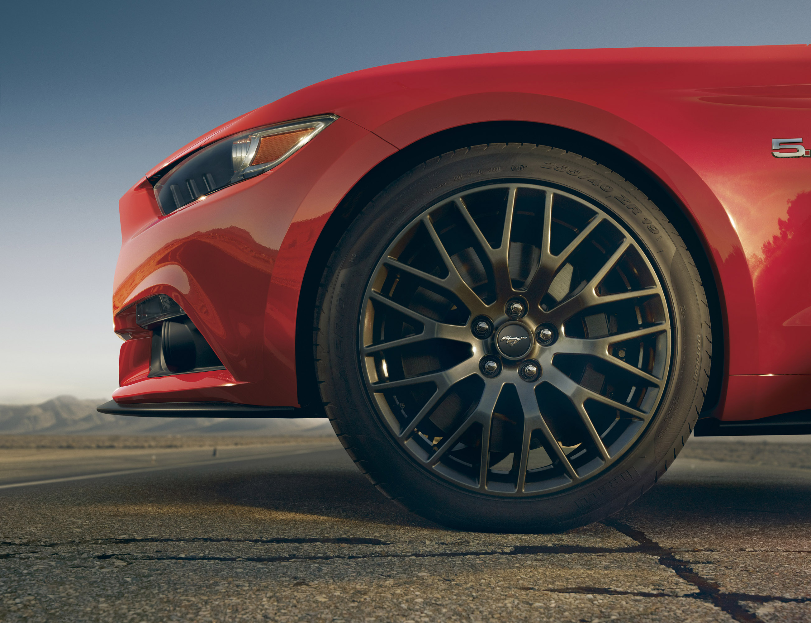 Ford Mustang photo #36