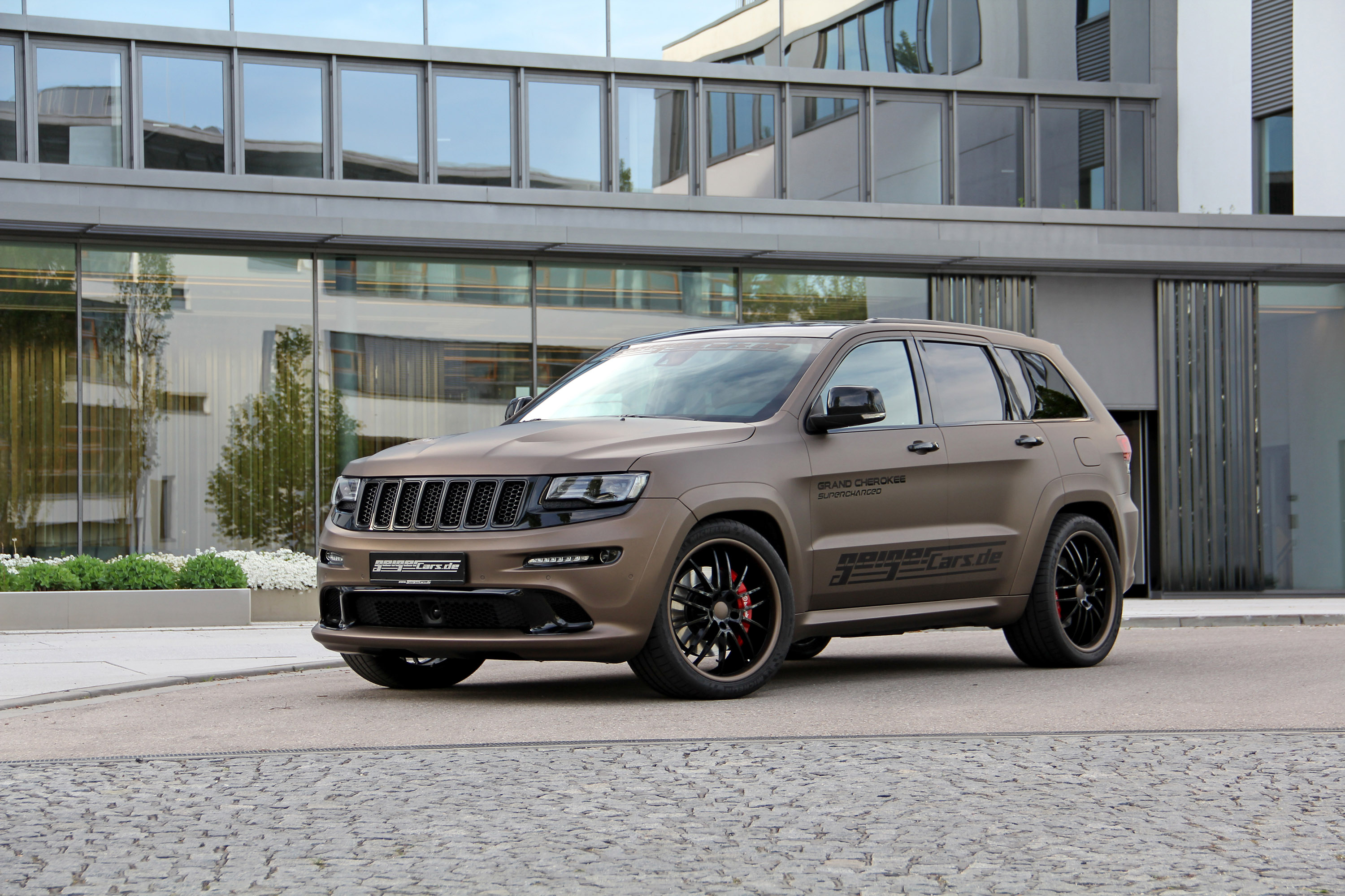 GeigerCars Jeep Grand Cherokee photo #1