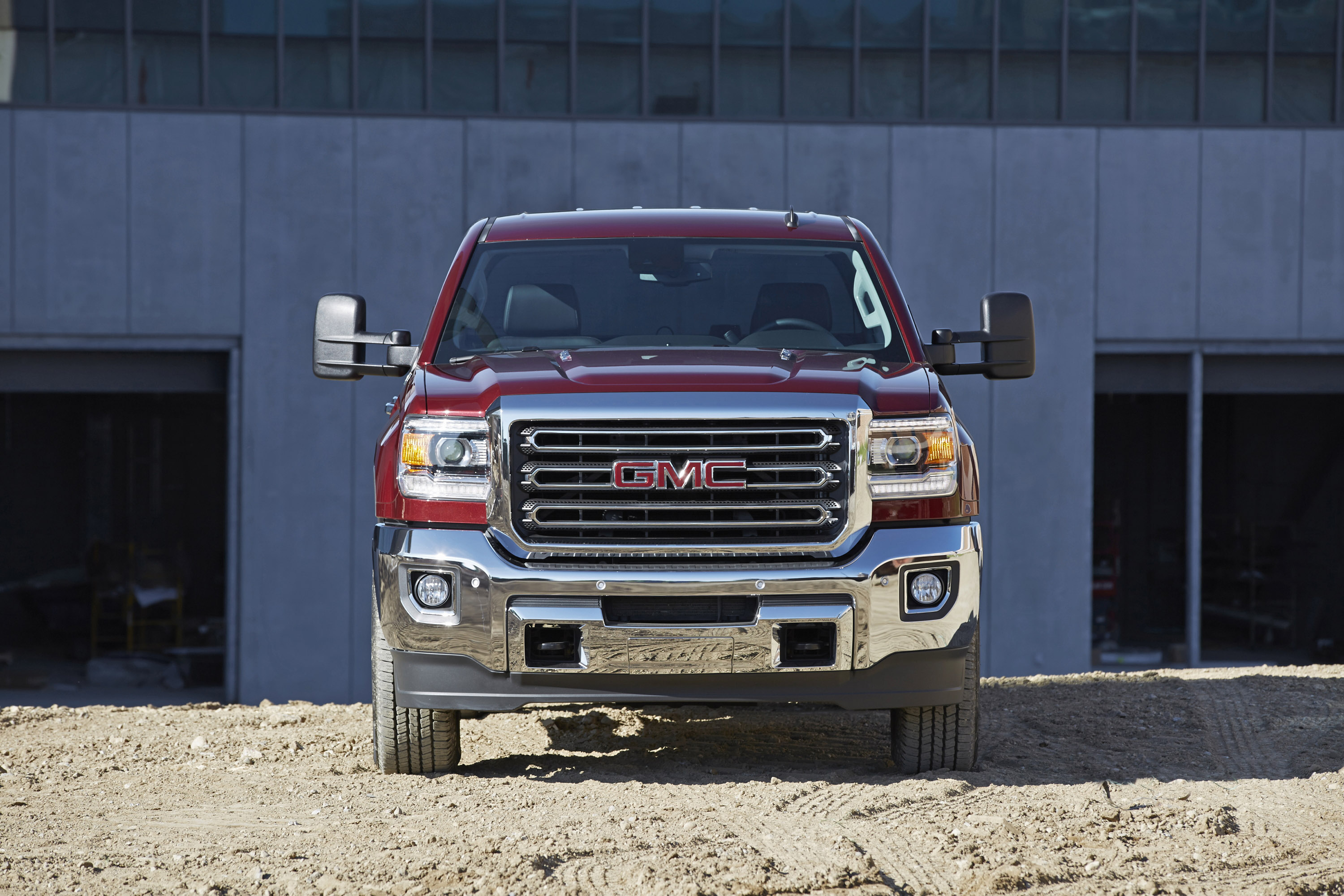 GMC Sierra 2500HD photo #3