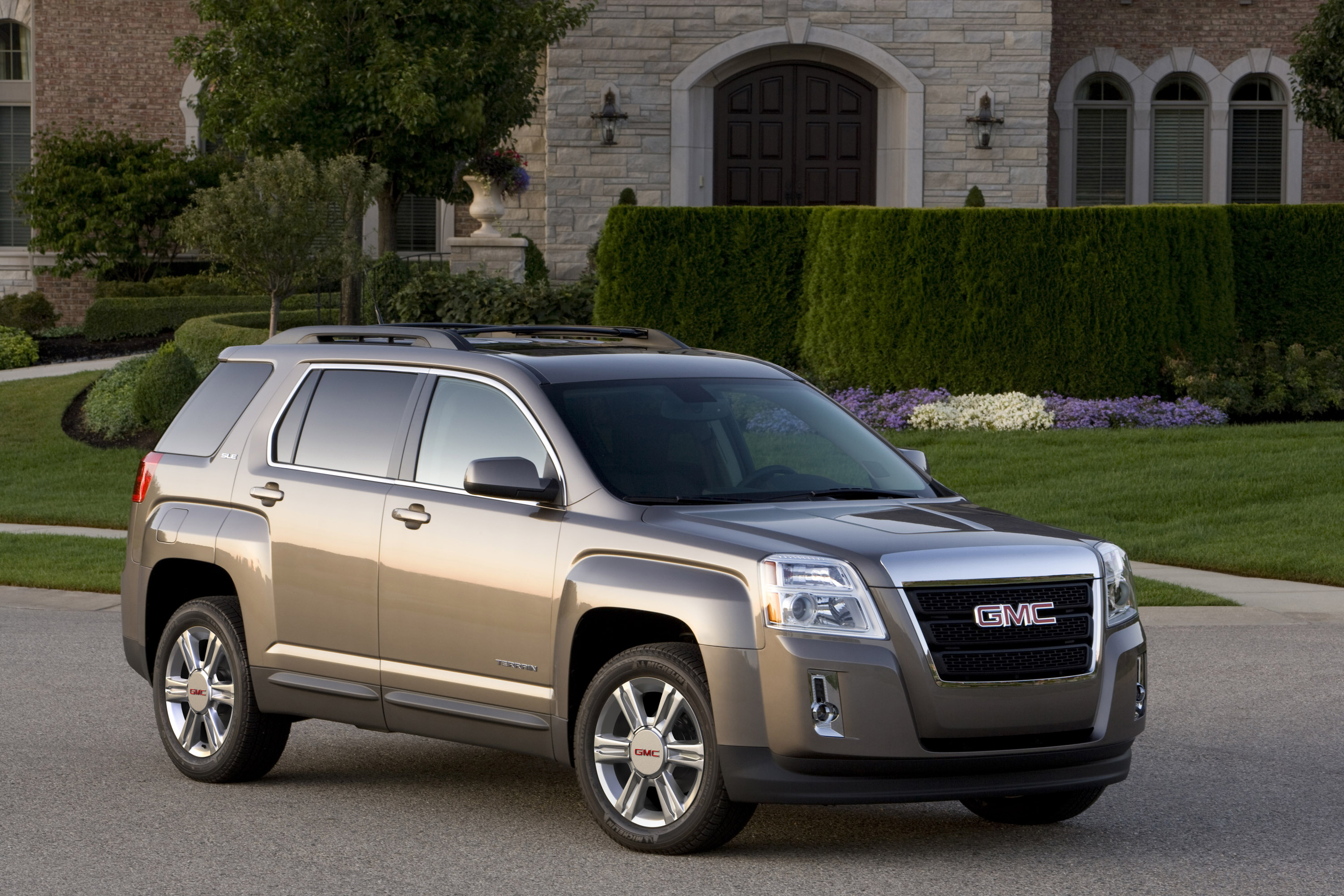 GMC Terrain photo #1