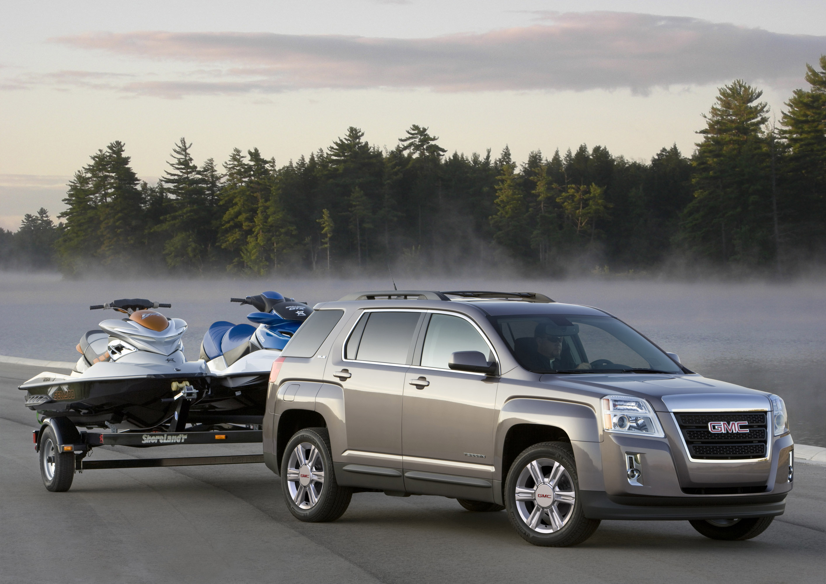 GMC Terrain photo #3