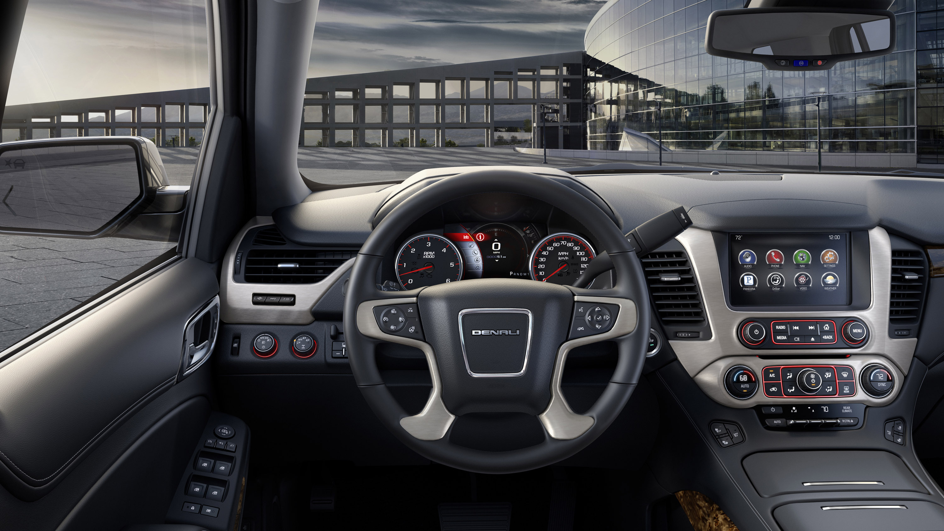 GMC Yukon Denali photo #28