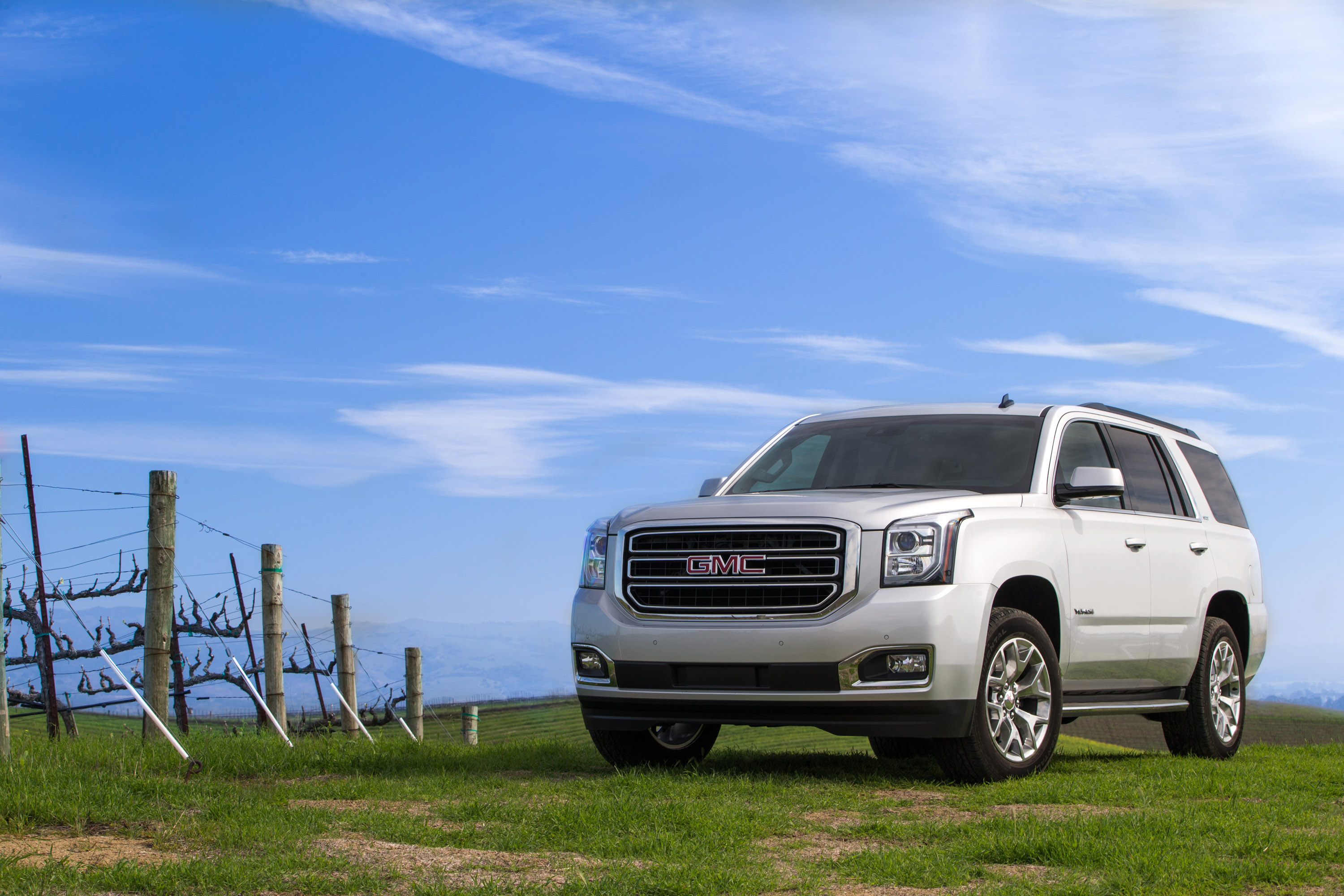 GMC Yukon SLT photo #3