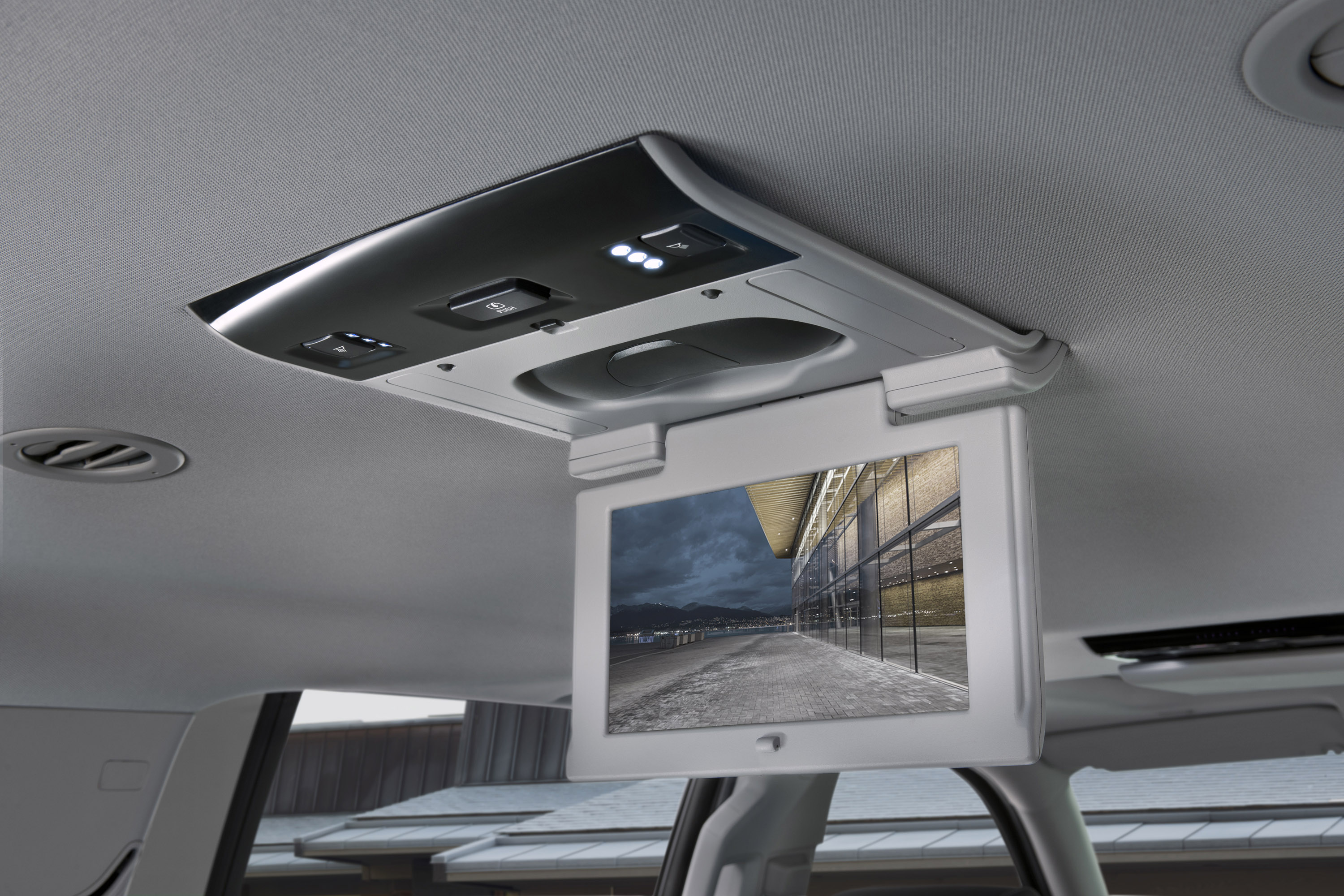 GMC Yukon SLT photo #15