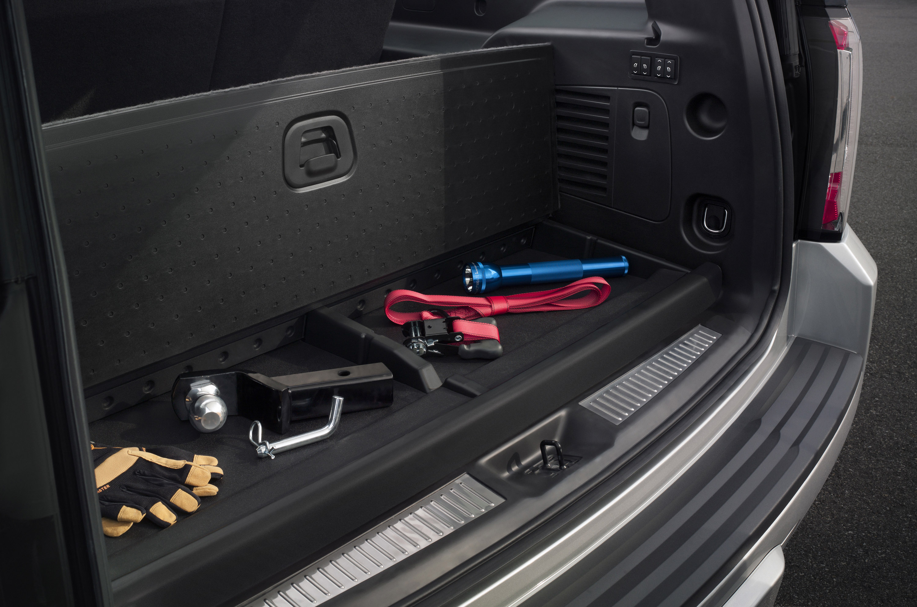 GMC Yukon SLT photo #16
