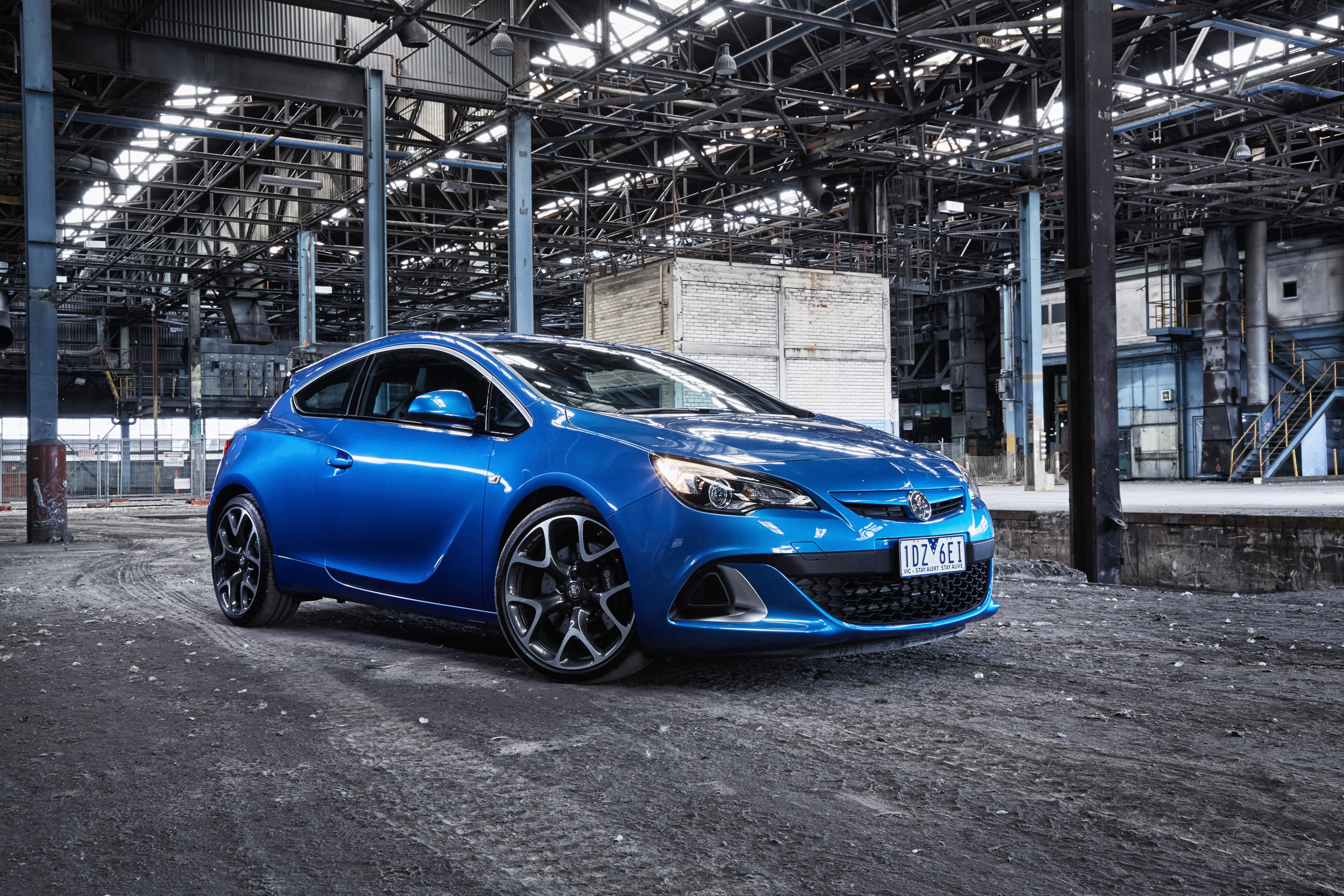 Holden Astra VXR photo #3