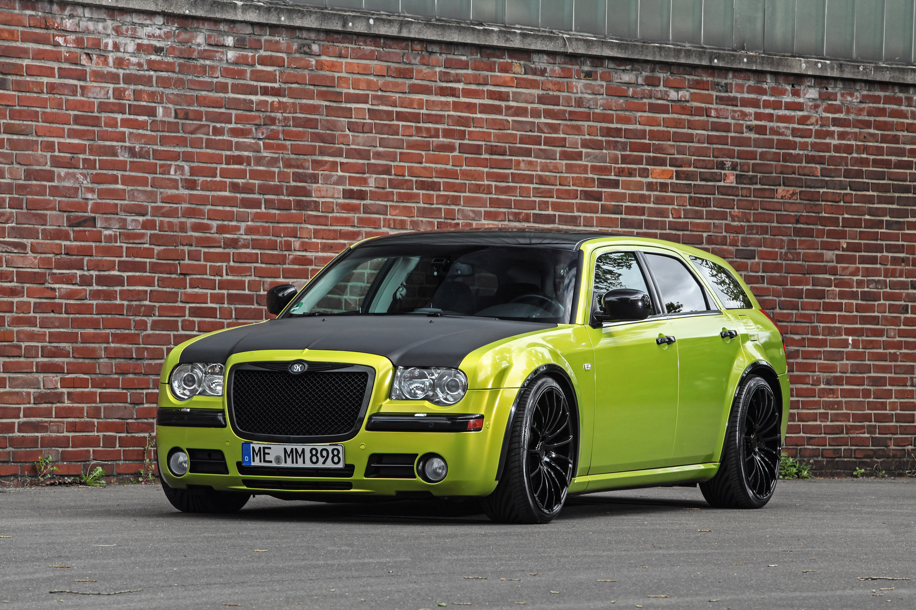 HplusB Chrysler 300C CRD Touring photo #3