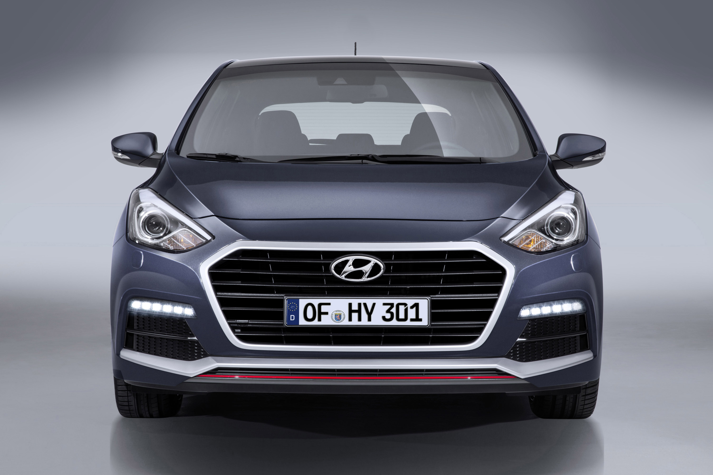 Hyundai i30 Turbo photo #3