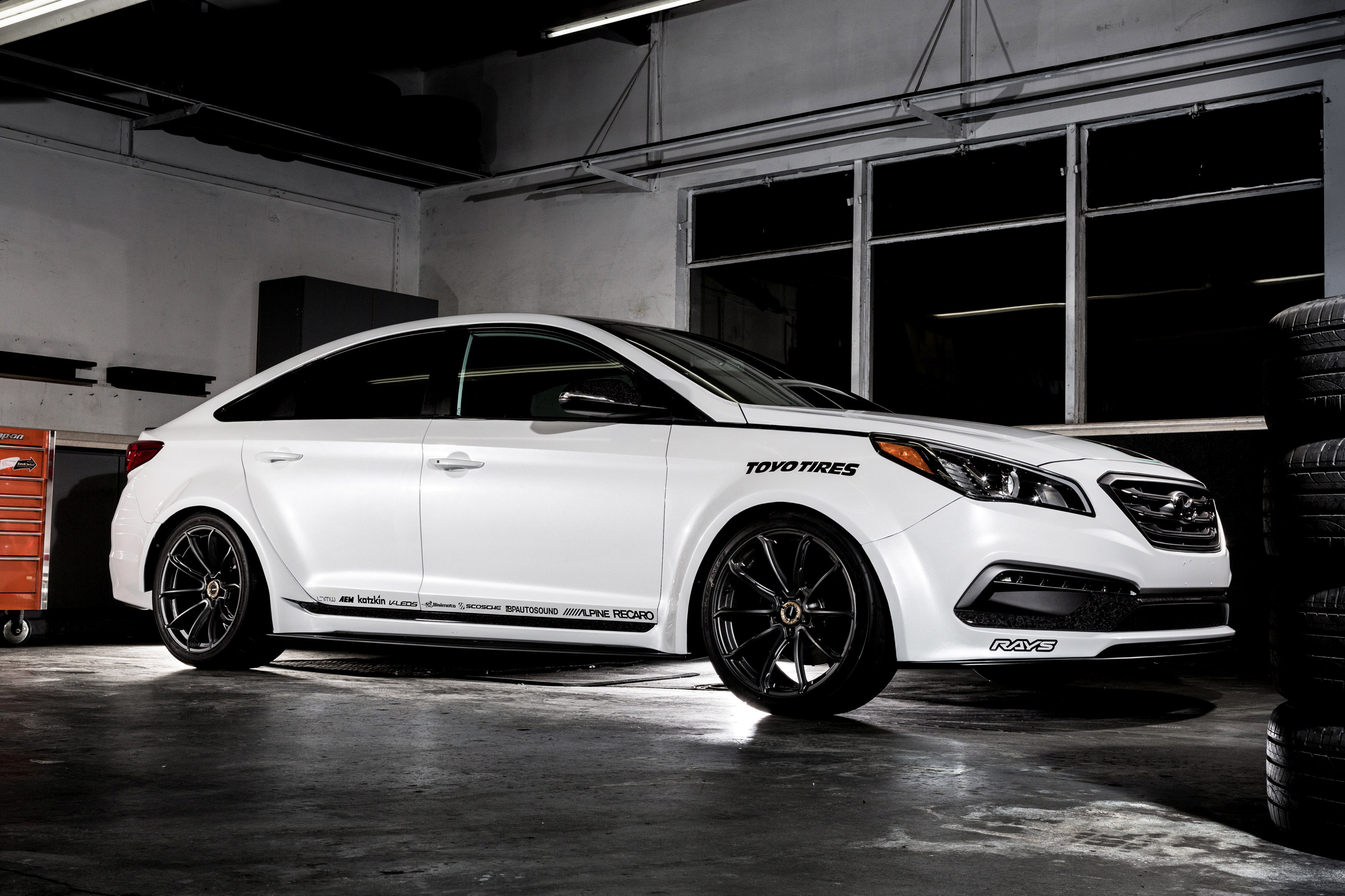Hyundai Sonata JP Edition photo #3