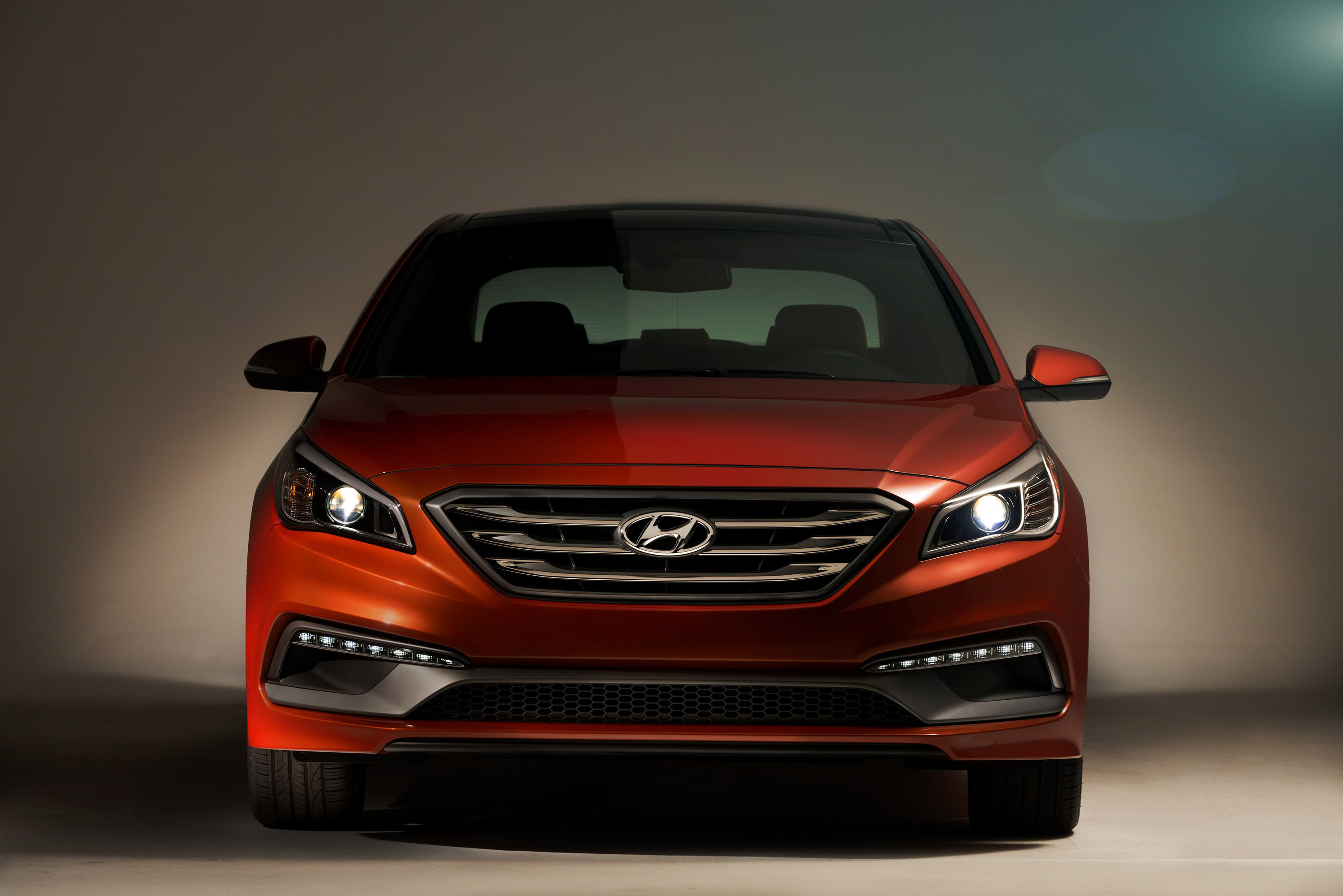 2015 Hyundai Sonata - HD Pictures @ carsinvasion.com