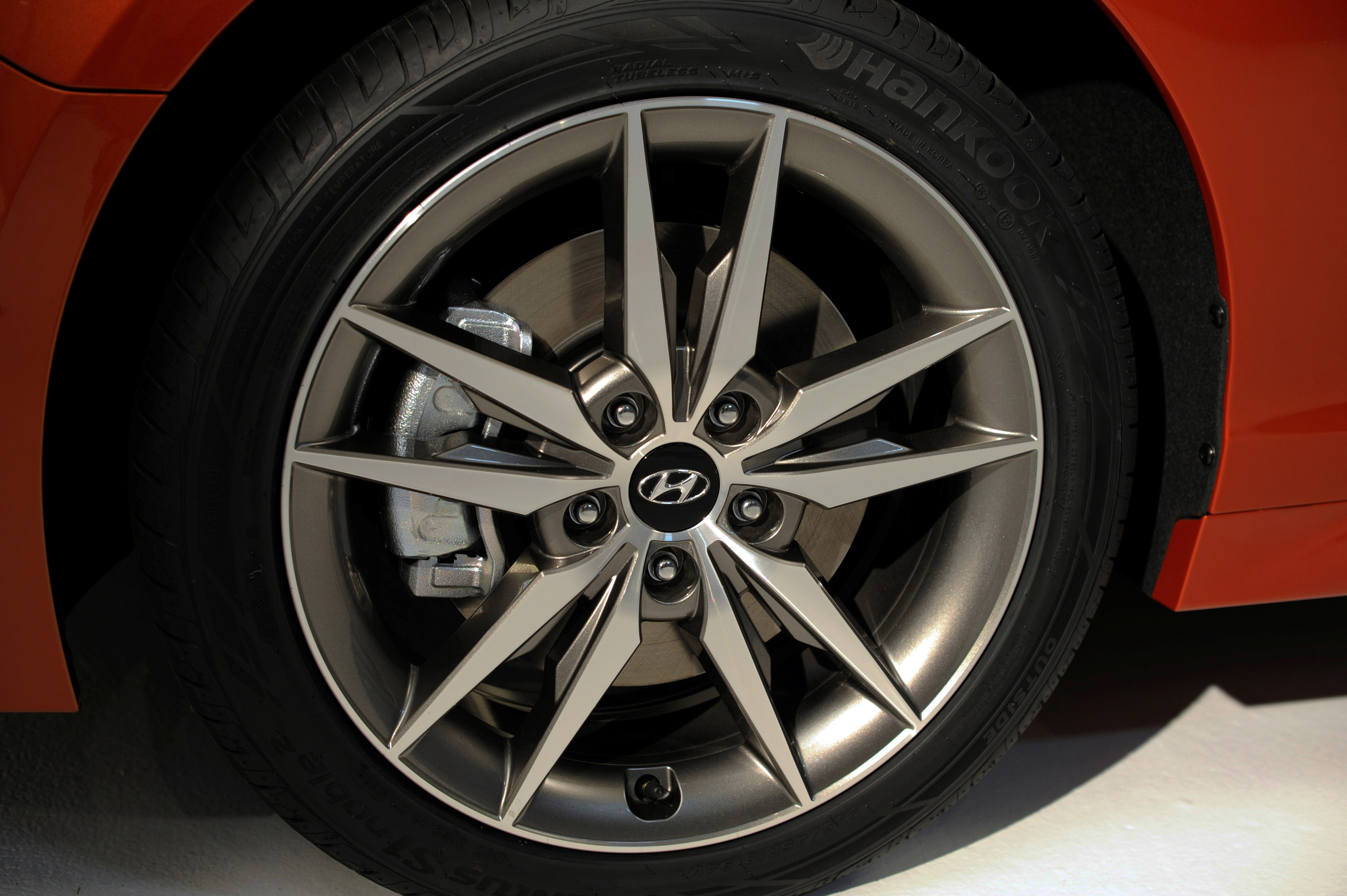 Hyundai Sonata photo #57
