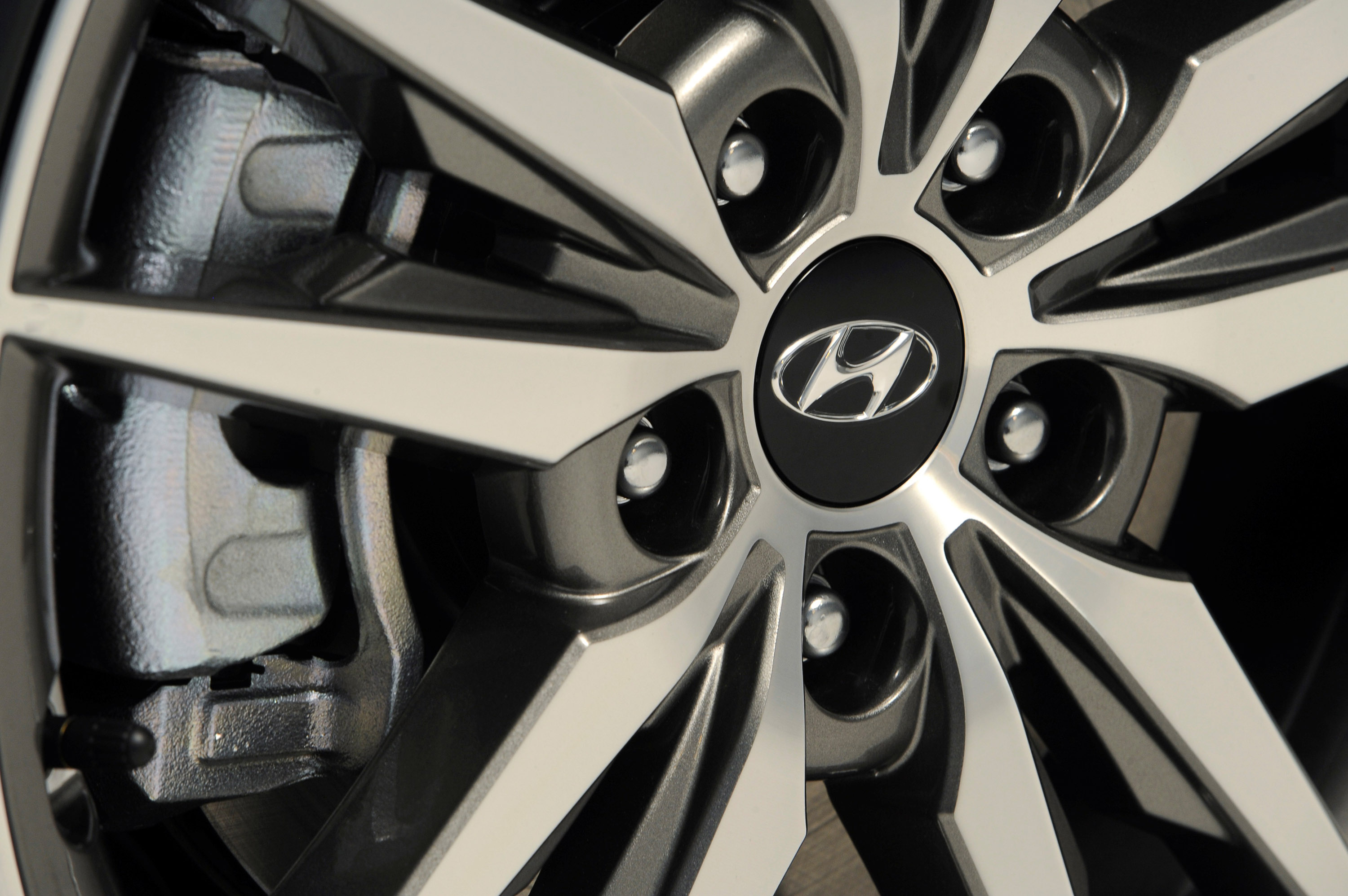 Hyundai Sonata photo #58