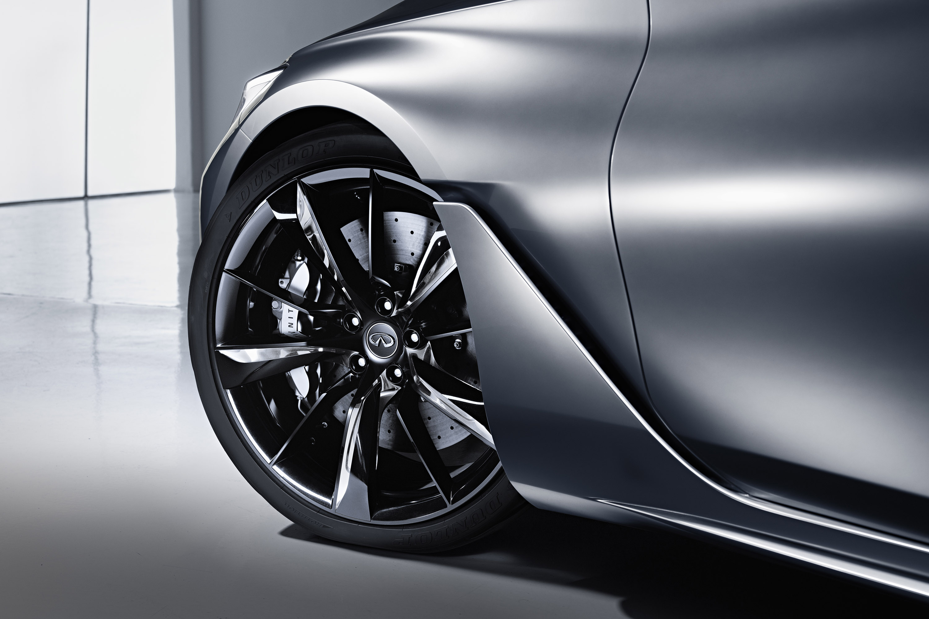 Infiniti Q60 Concept photo #18