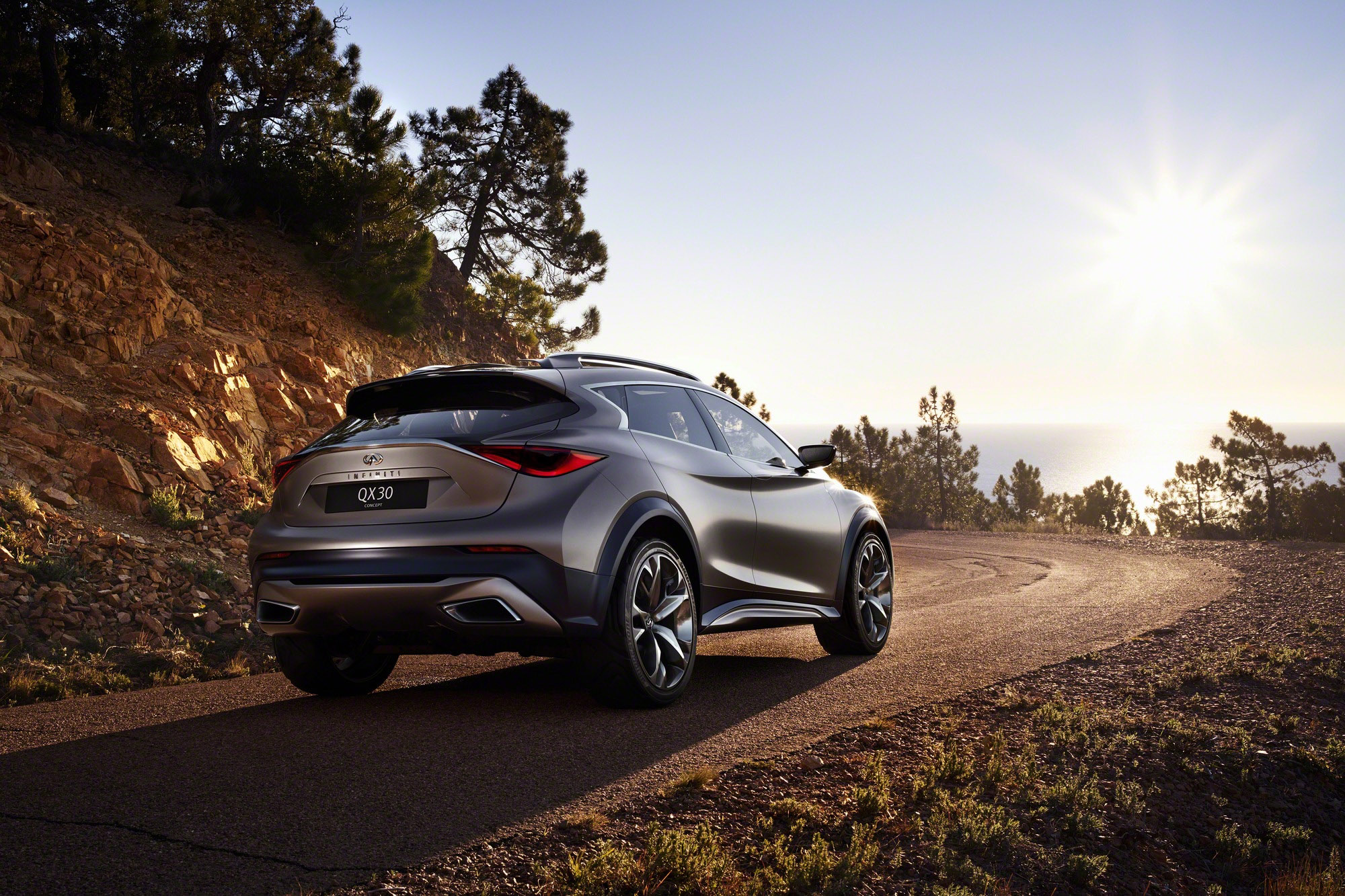 Infiniti QX30 Concept photo #17