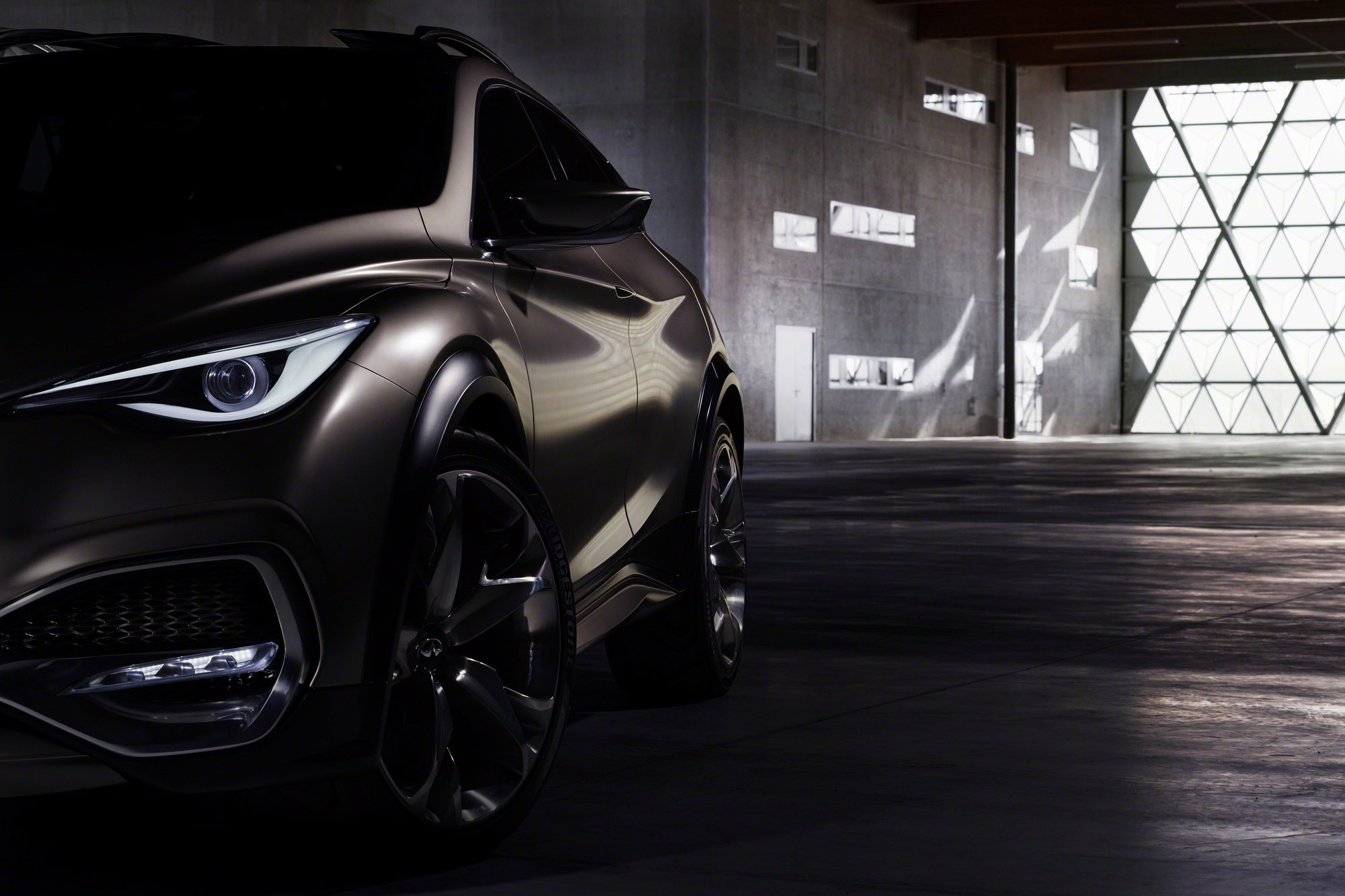 Infiniti QX30 Concept photo #23