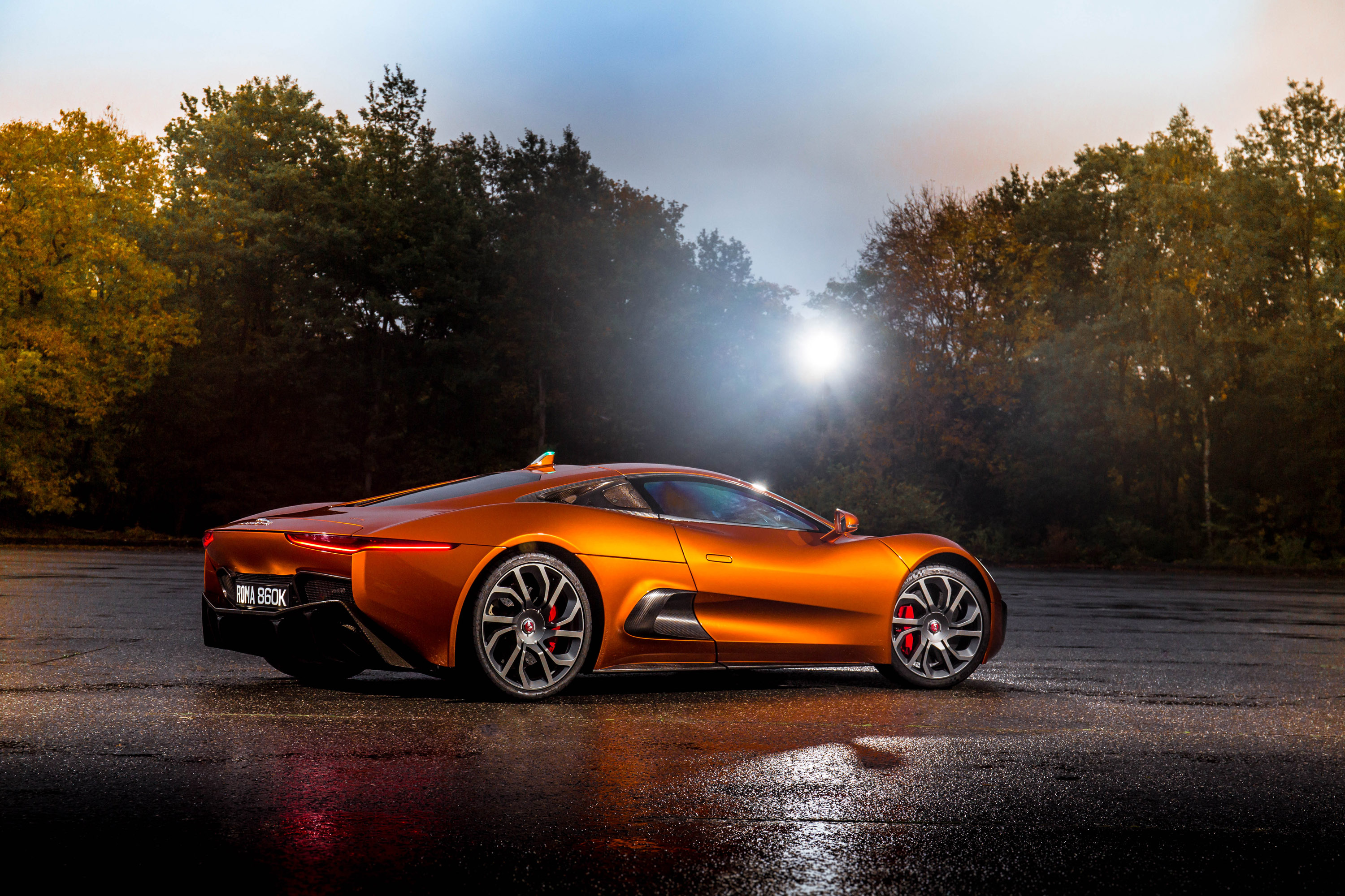 Jaguar C-X75 Bond Concept photo #16