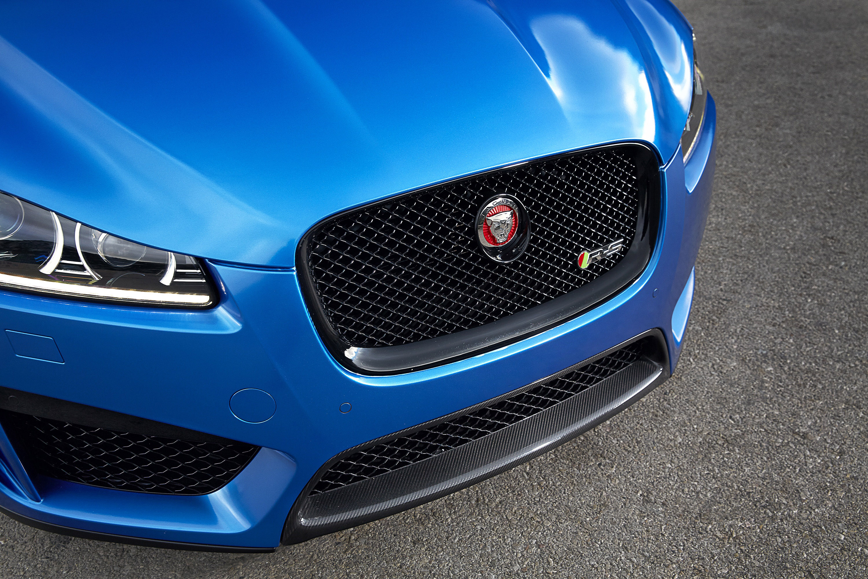 Jaguar XFR-S Sportbrake photo #26