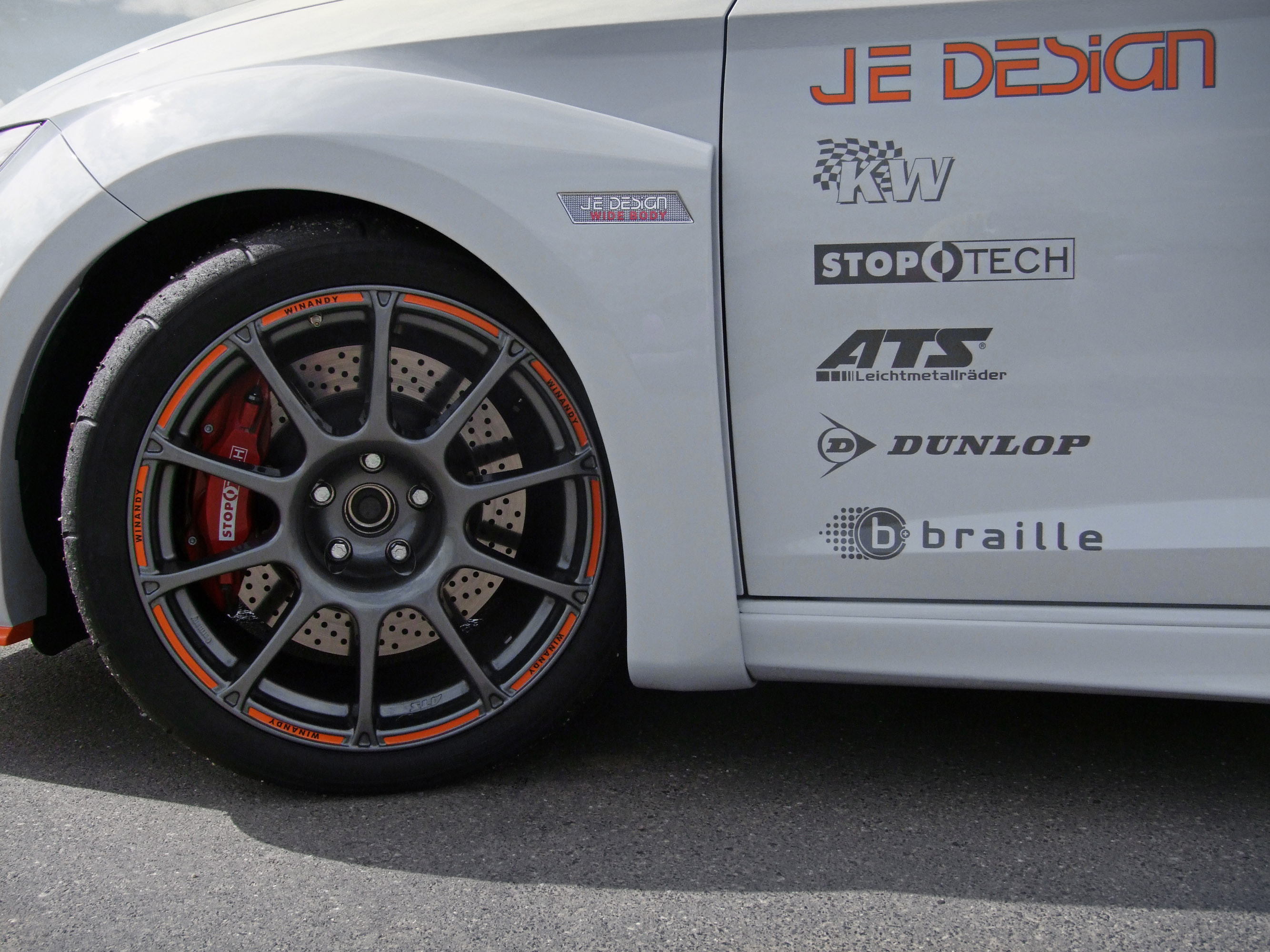 Je Design Seat Leon Cupra Race photo #3