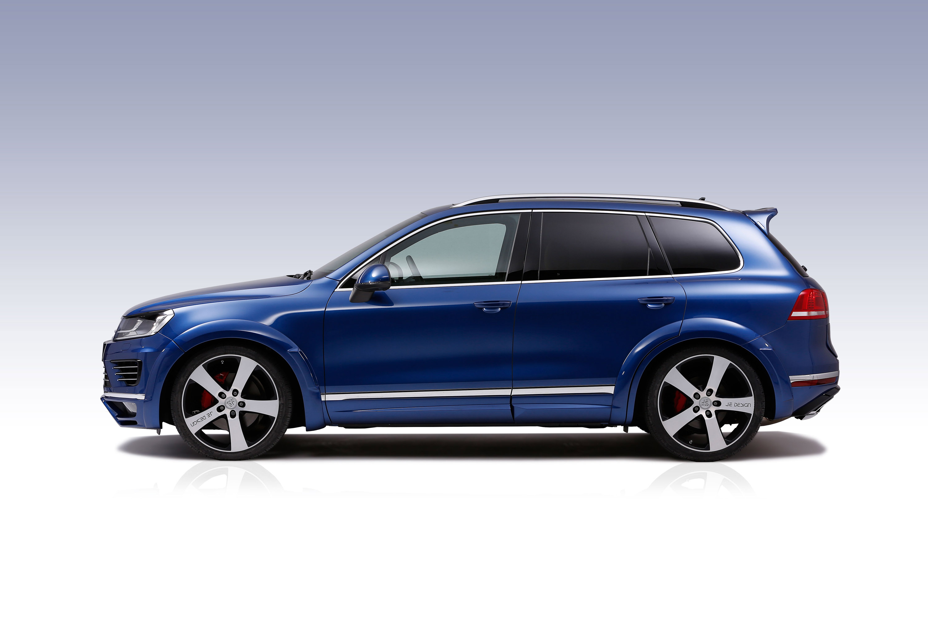 Je Design Volkswagen Touareg 7P R-Line photo #3