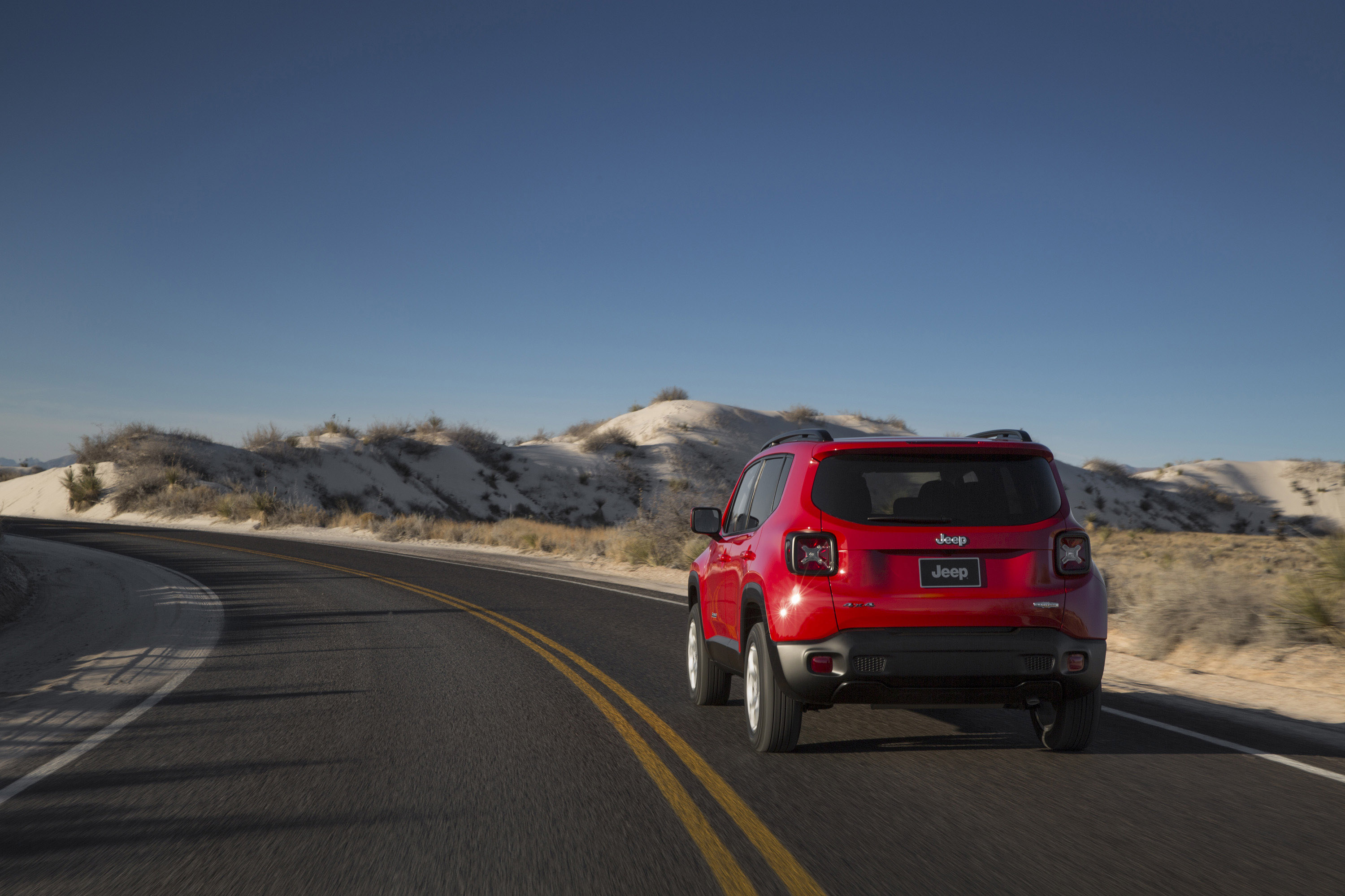 Jeep Renegade photo #36