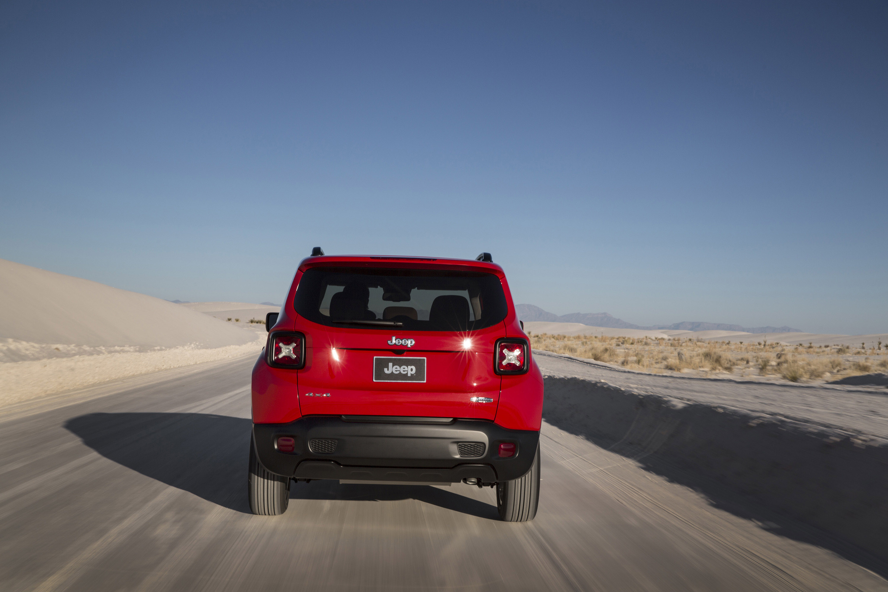 Jeep Renegade photo #37