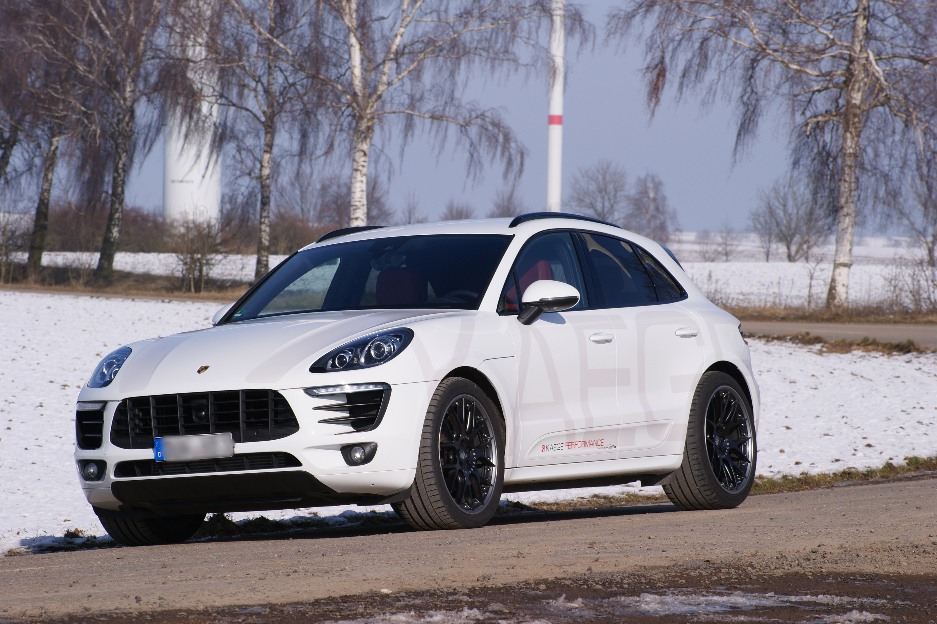 KAEGE Porsche Macan S Diesel photo #2