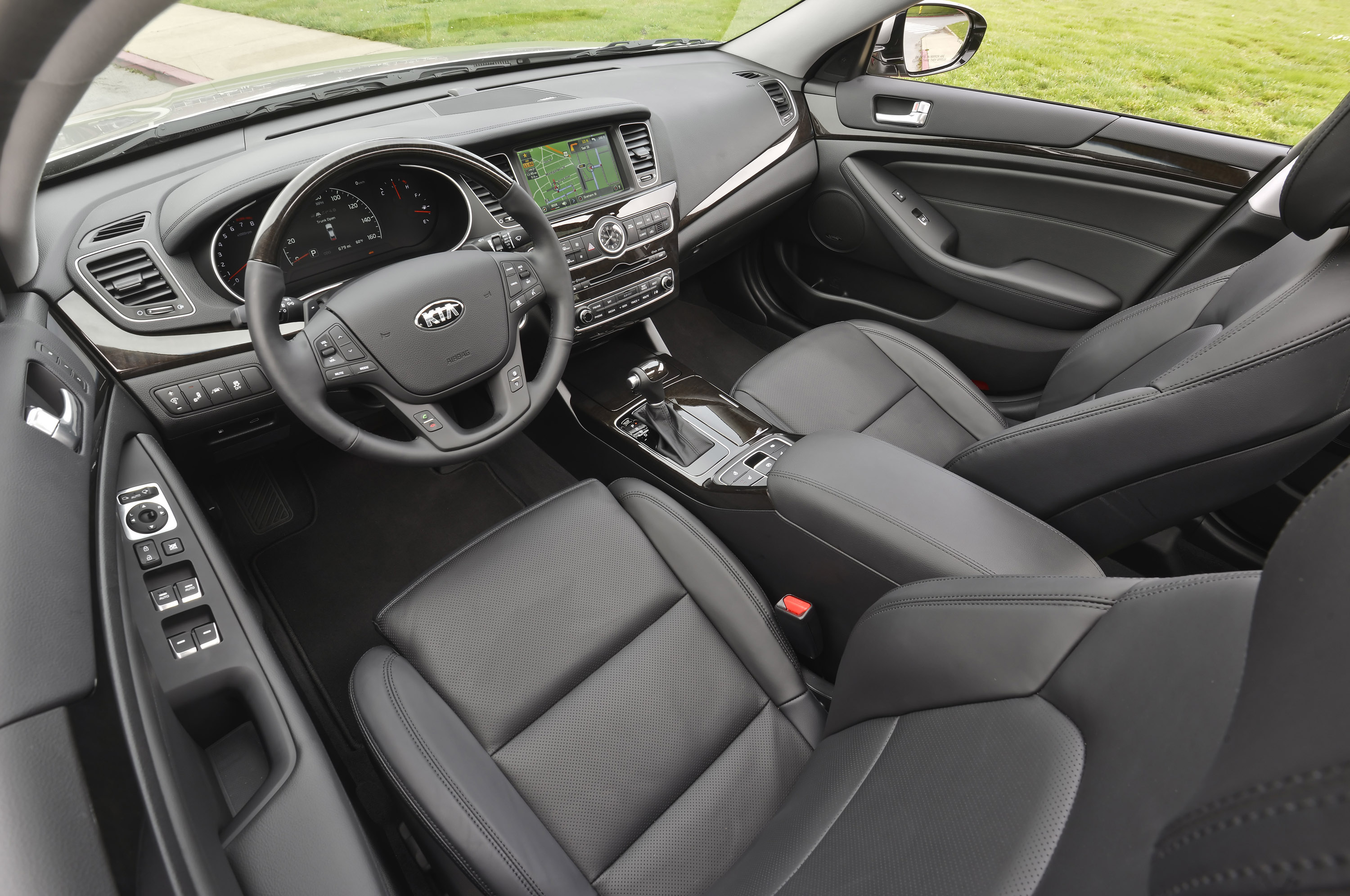 Kia Cadenza photo #29