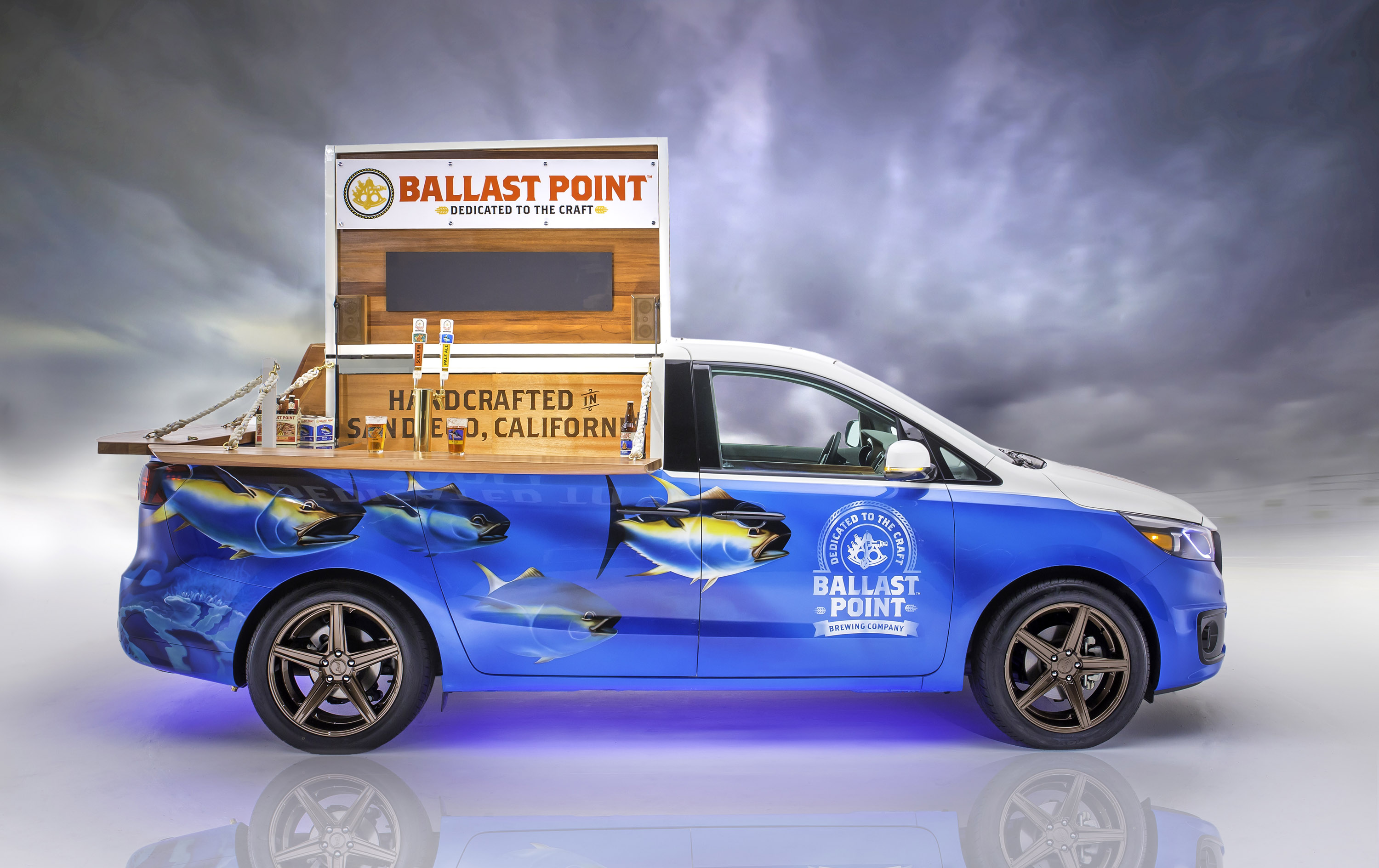 Kia Sedona SXL Ballast Point photo #4