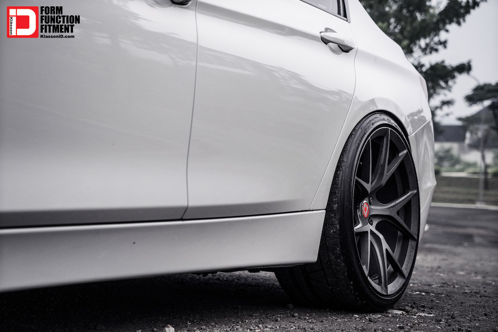 Klassen BMW F30 335i photo #5