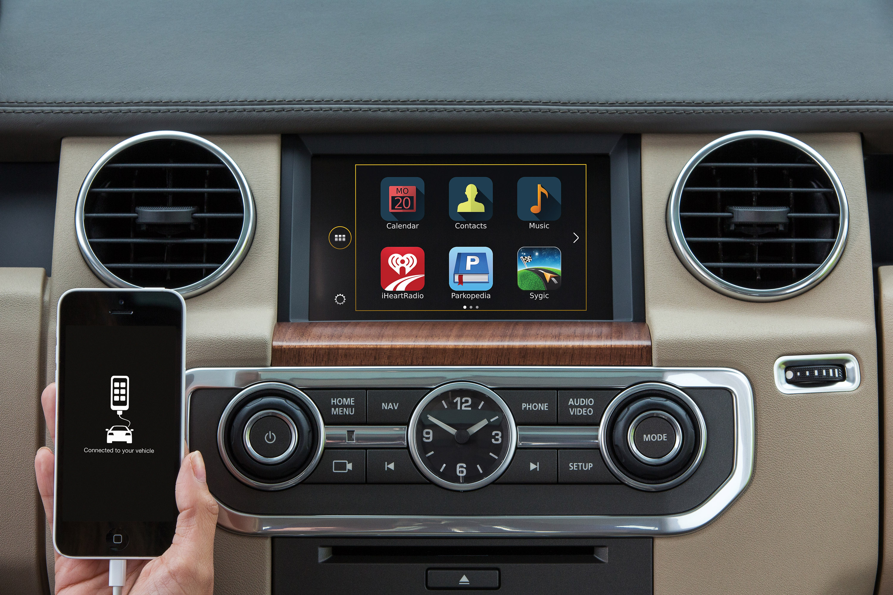 Land Rover Discovery photo #18