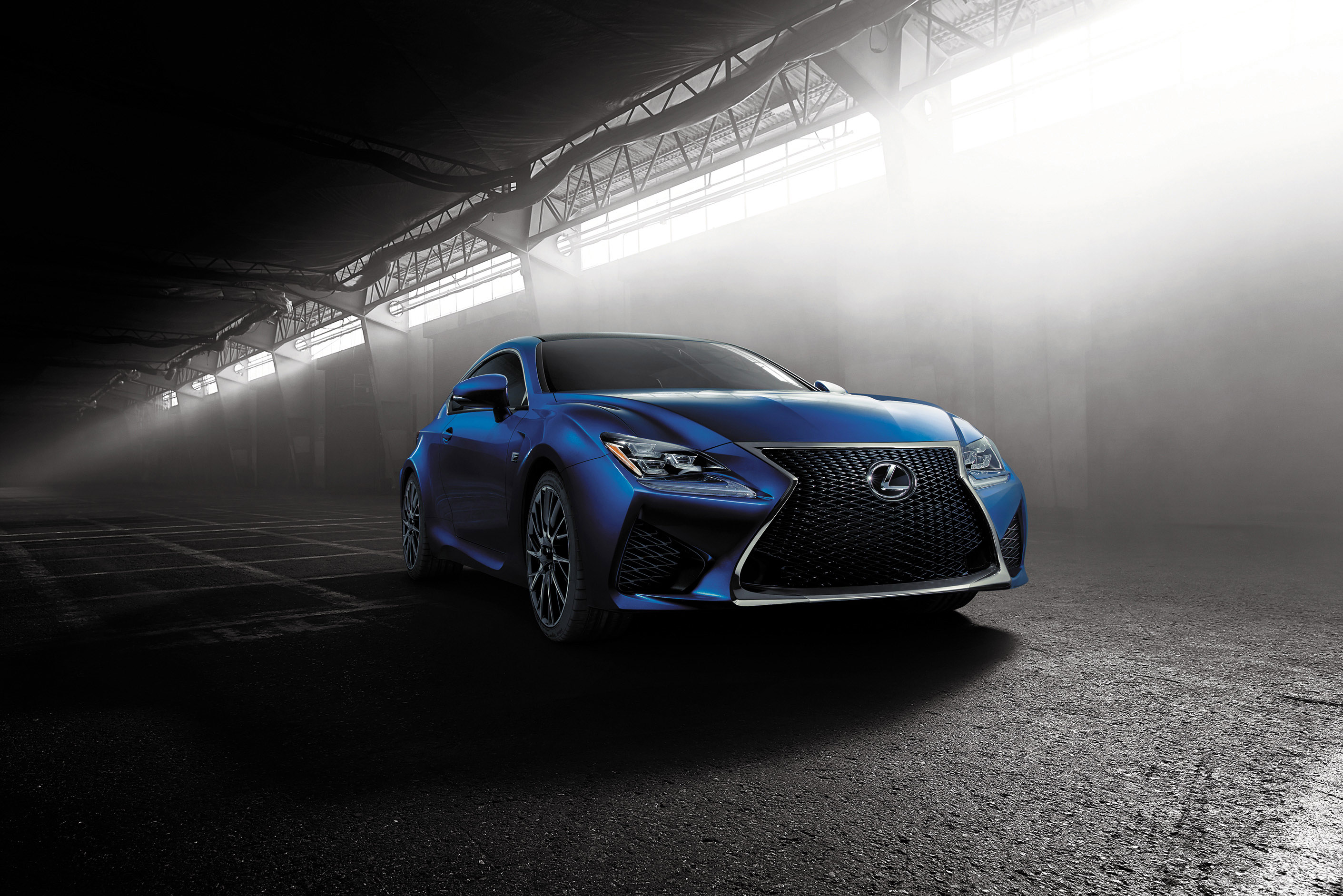 Lexus RC F Coupe photo #2