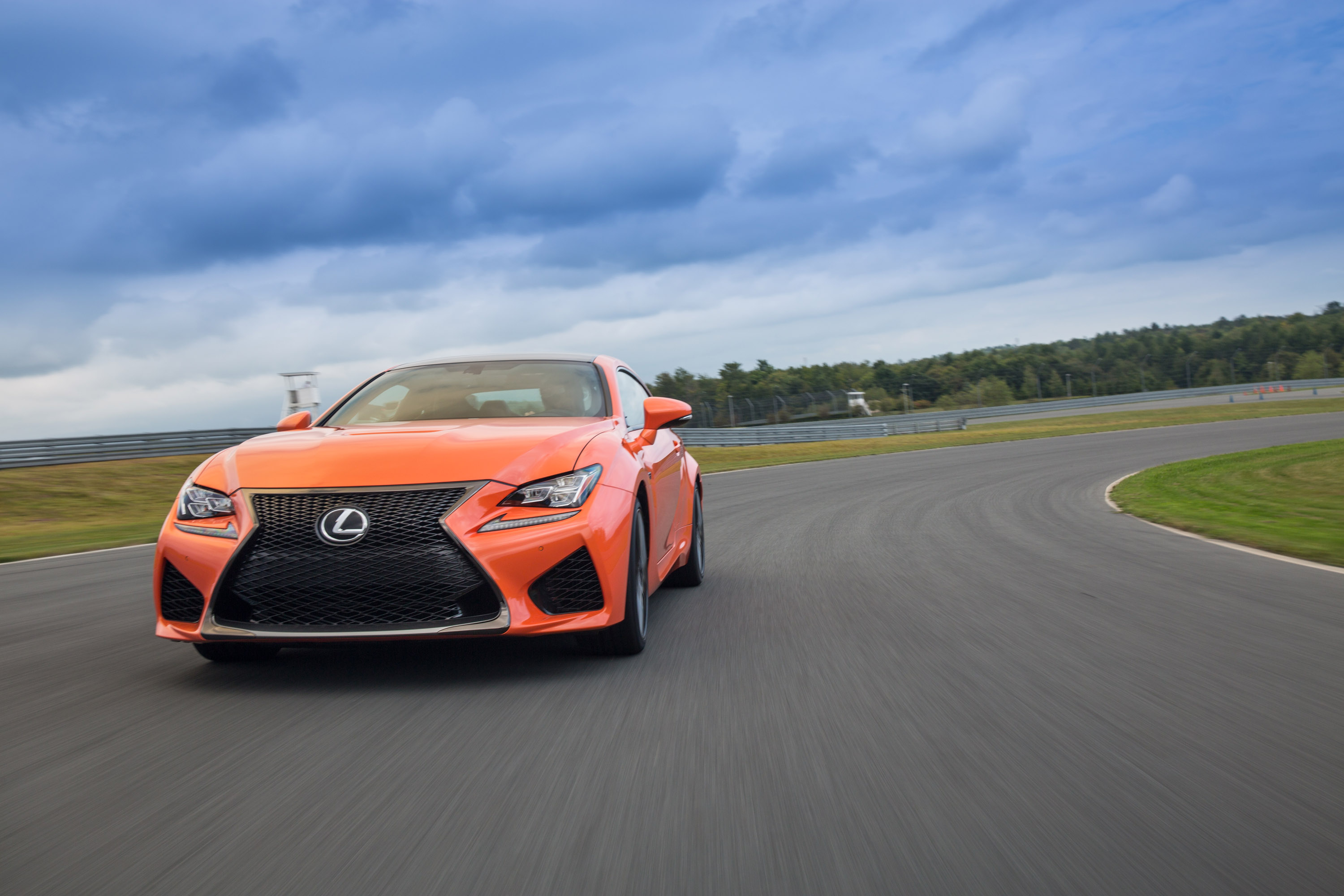 Lexus RC F photo #16