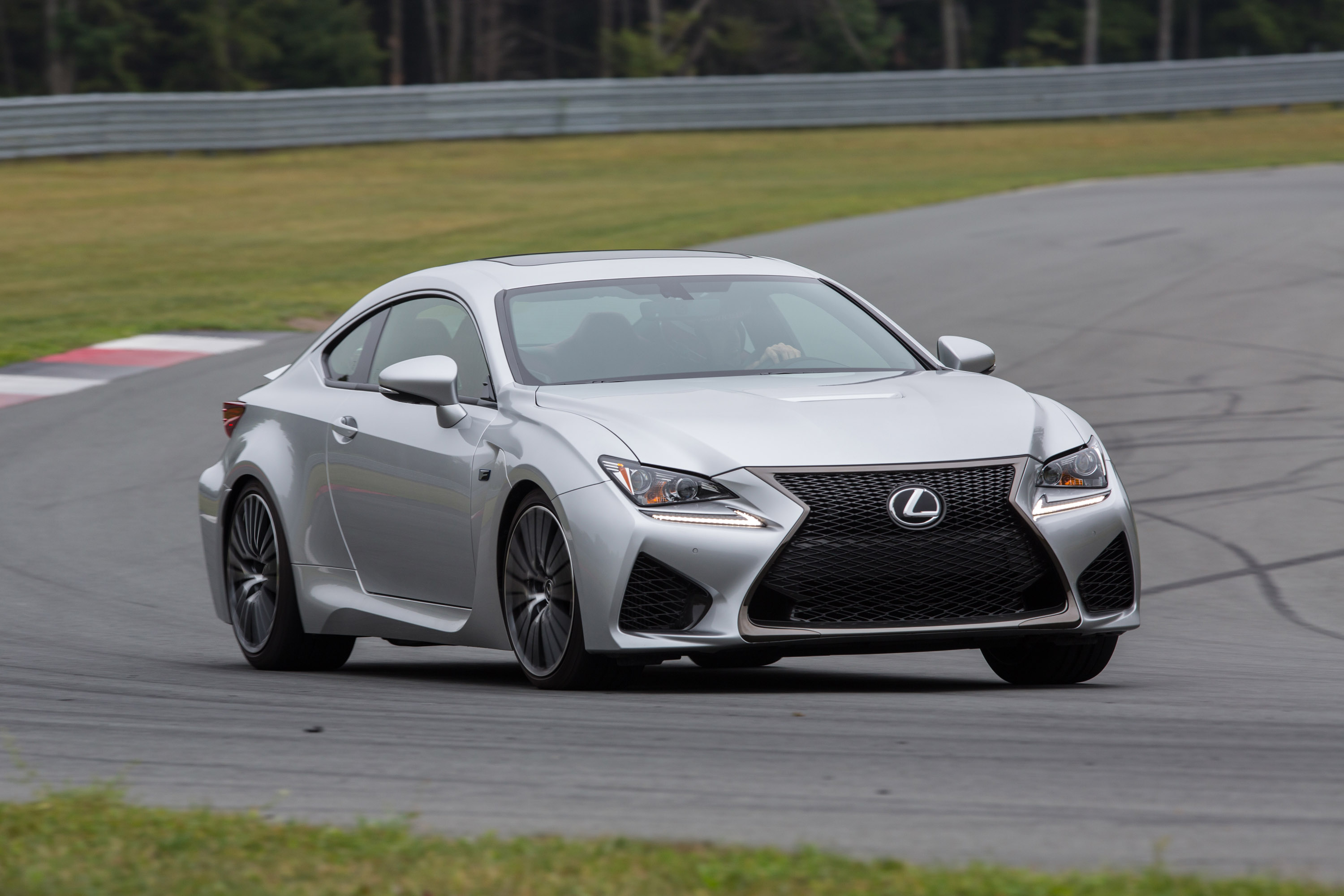 Lexus RC F photo #29